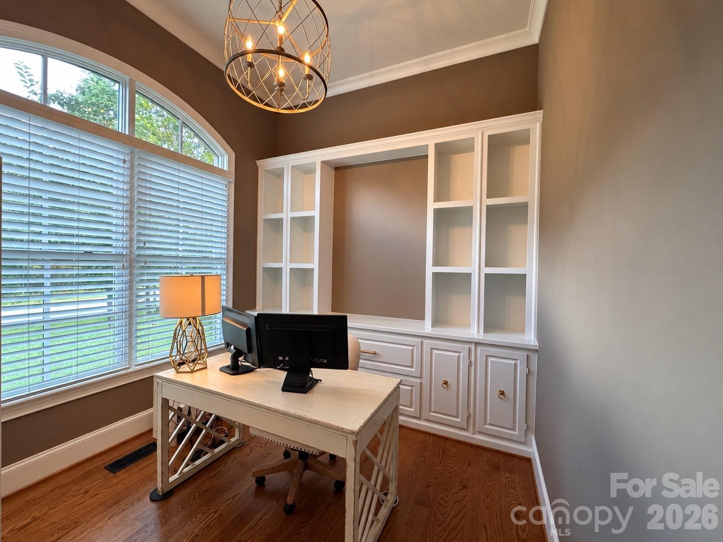 main property photo 7