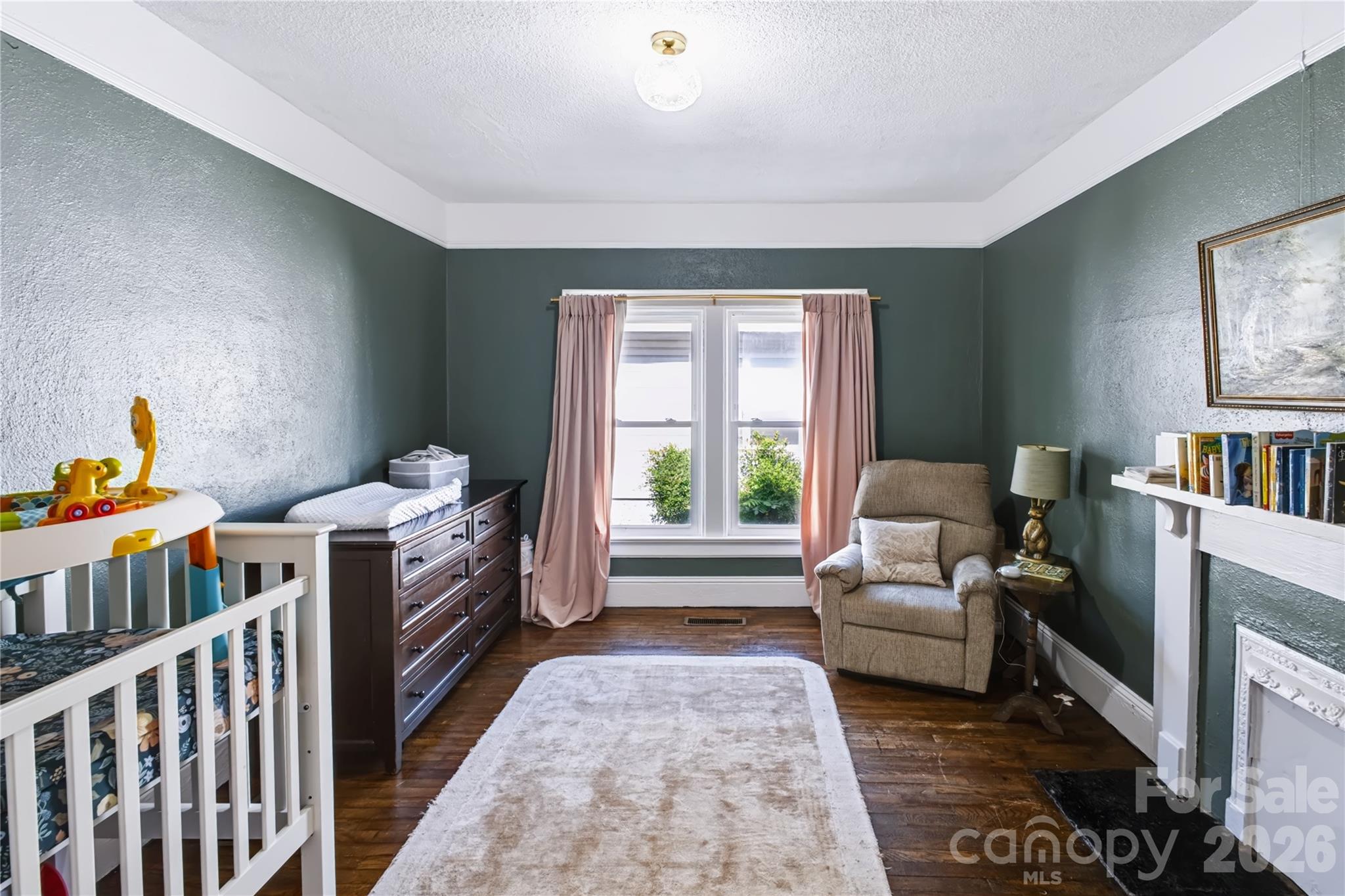 main property photo 19