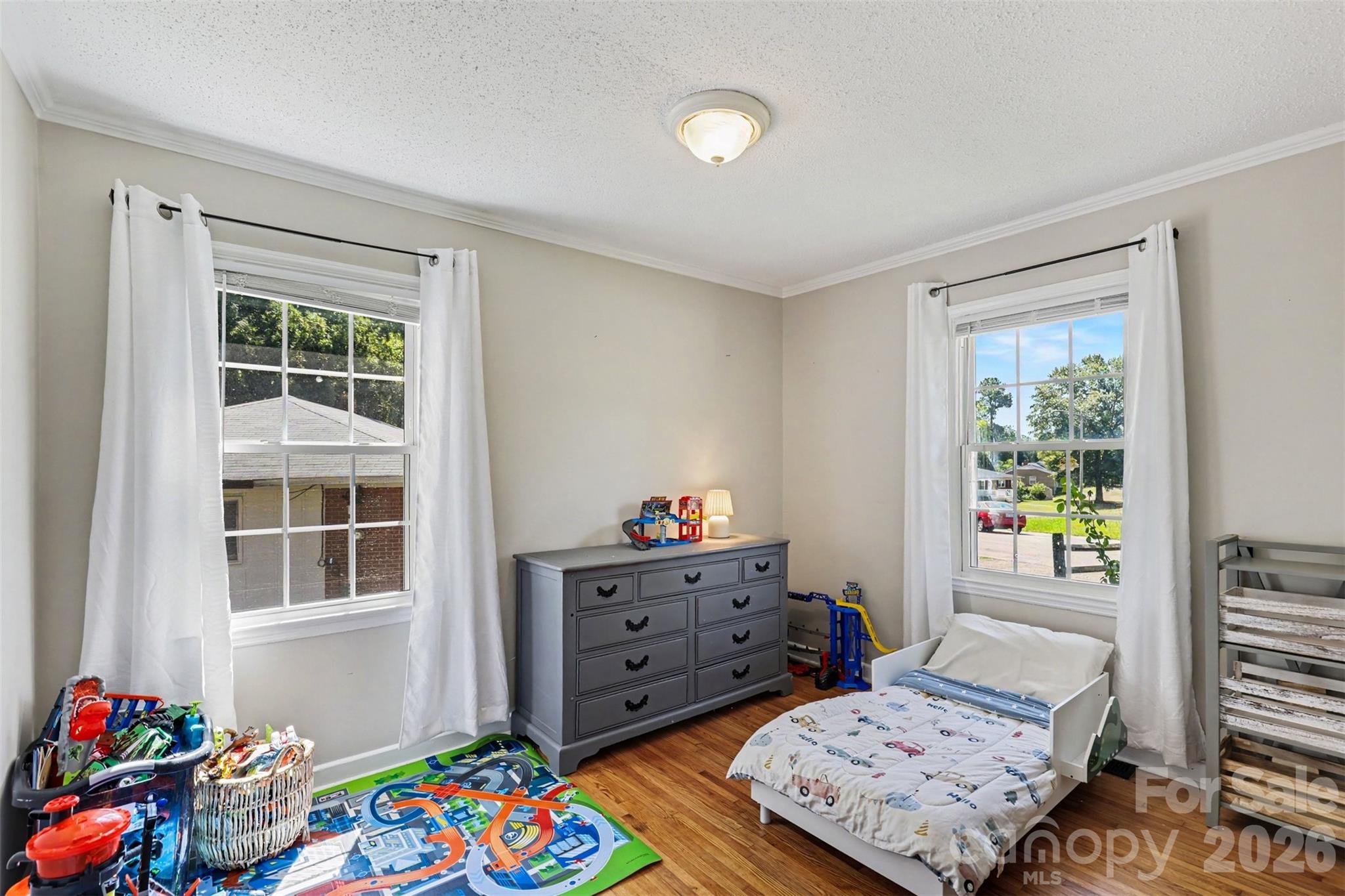 main property photo 23