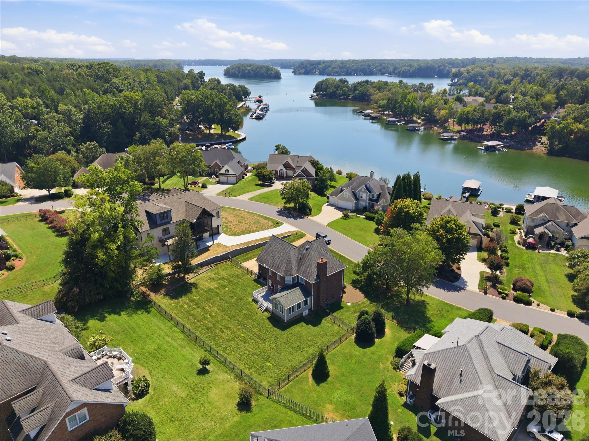 main property photo 31