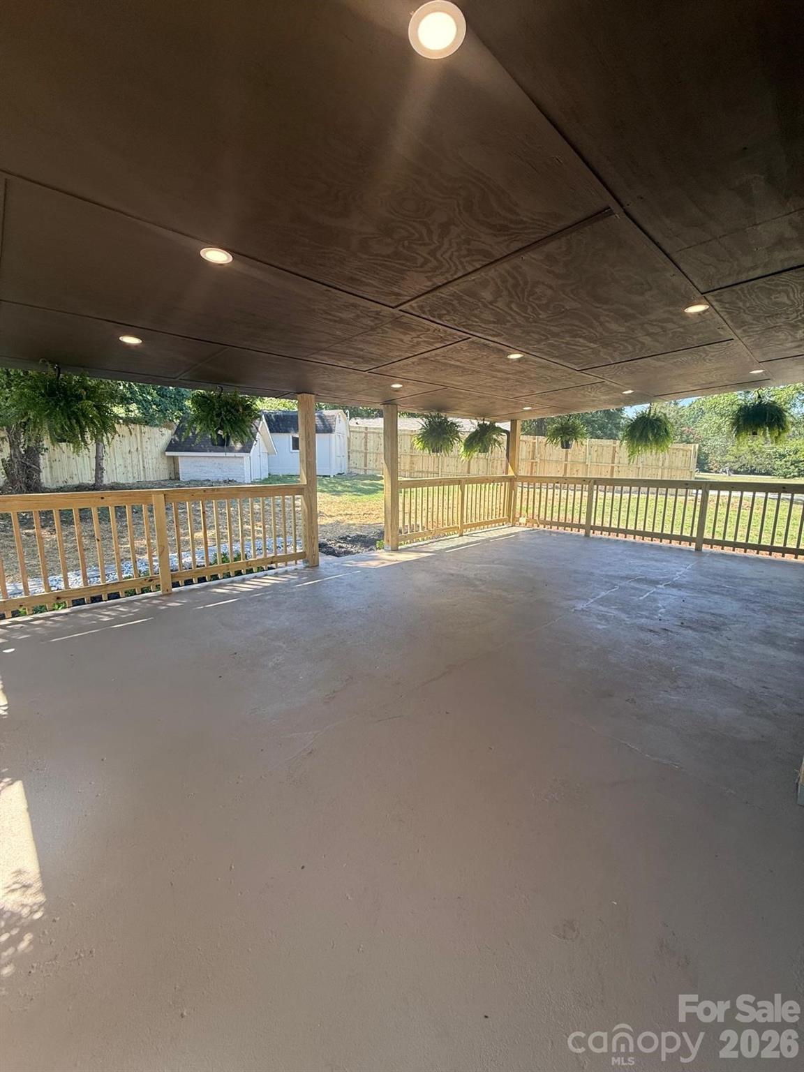 main property photo 26