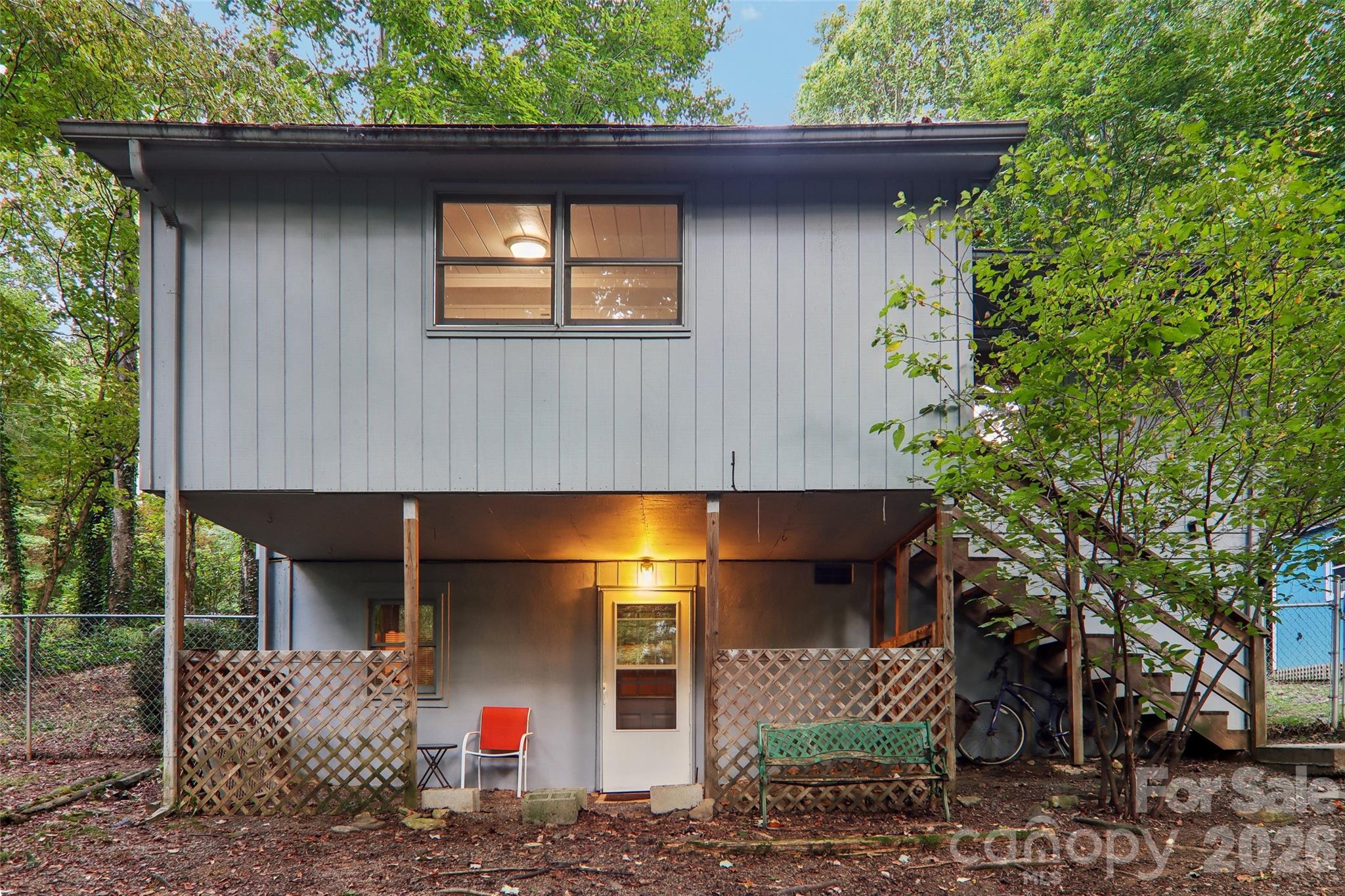 main property photo 32