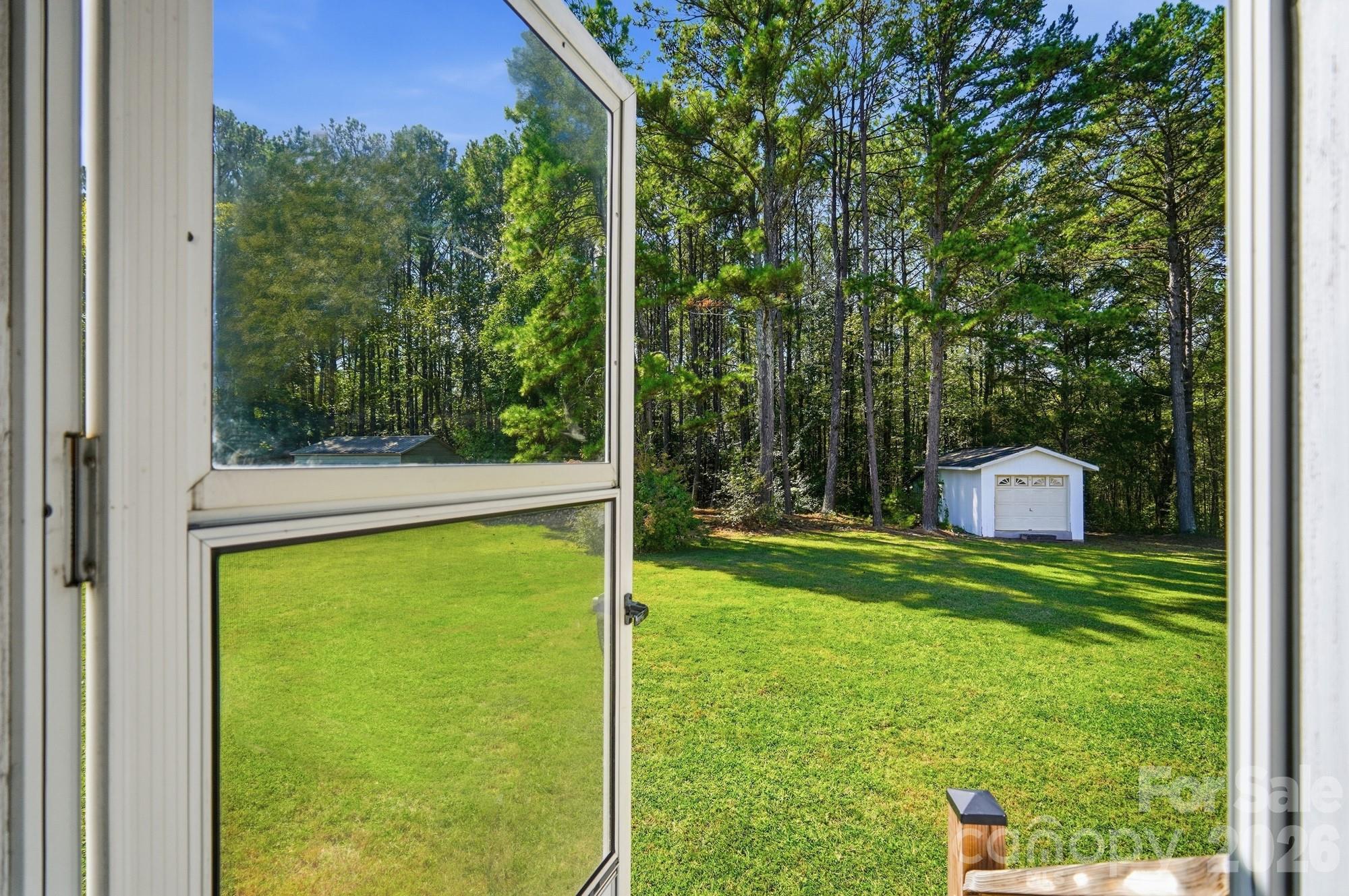 main property photo 31