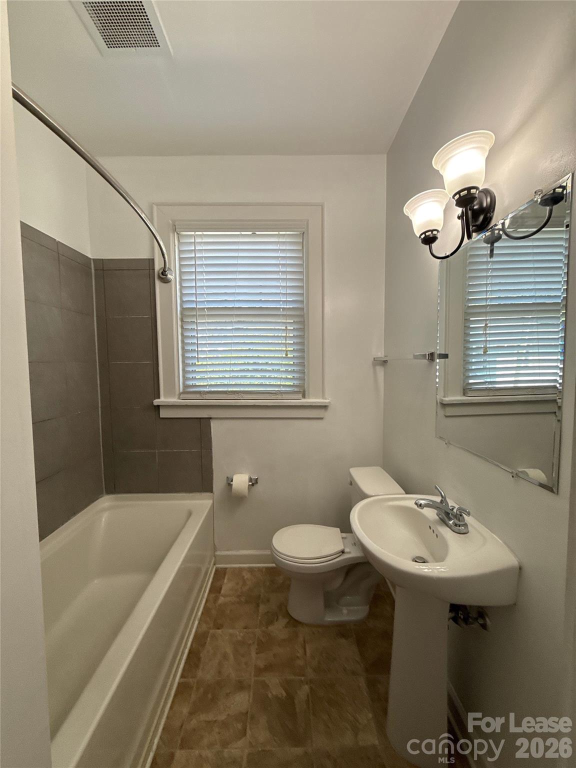 property viewer photo 8