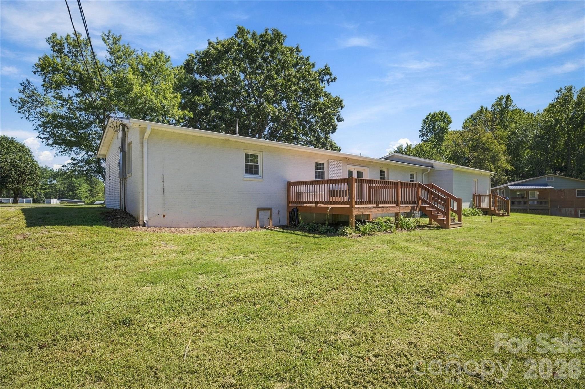 main property photo 25