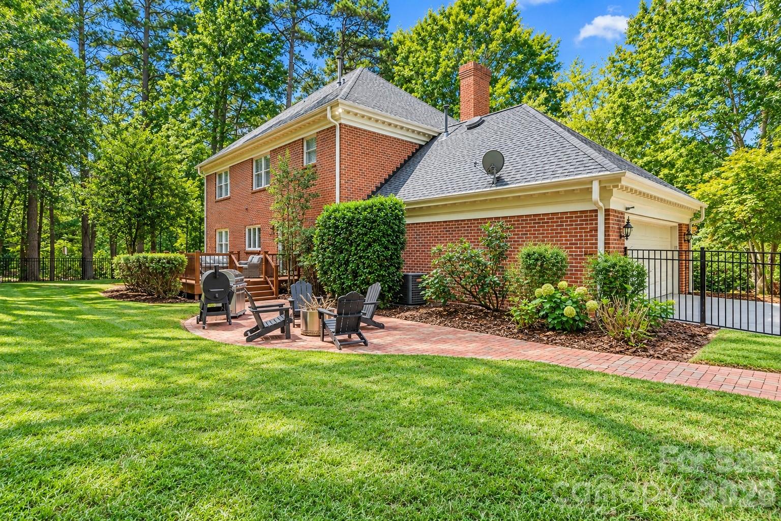 main property photo 43