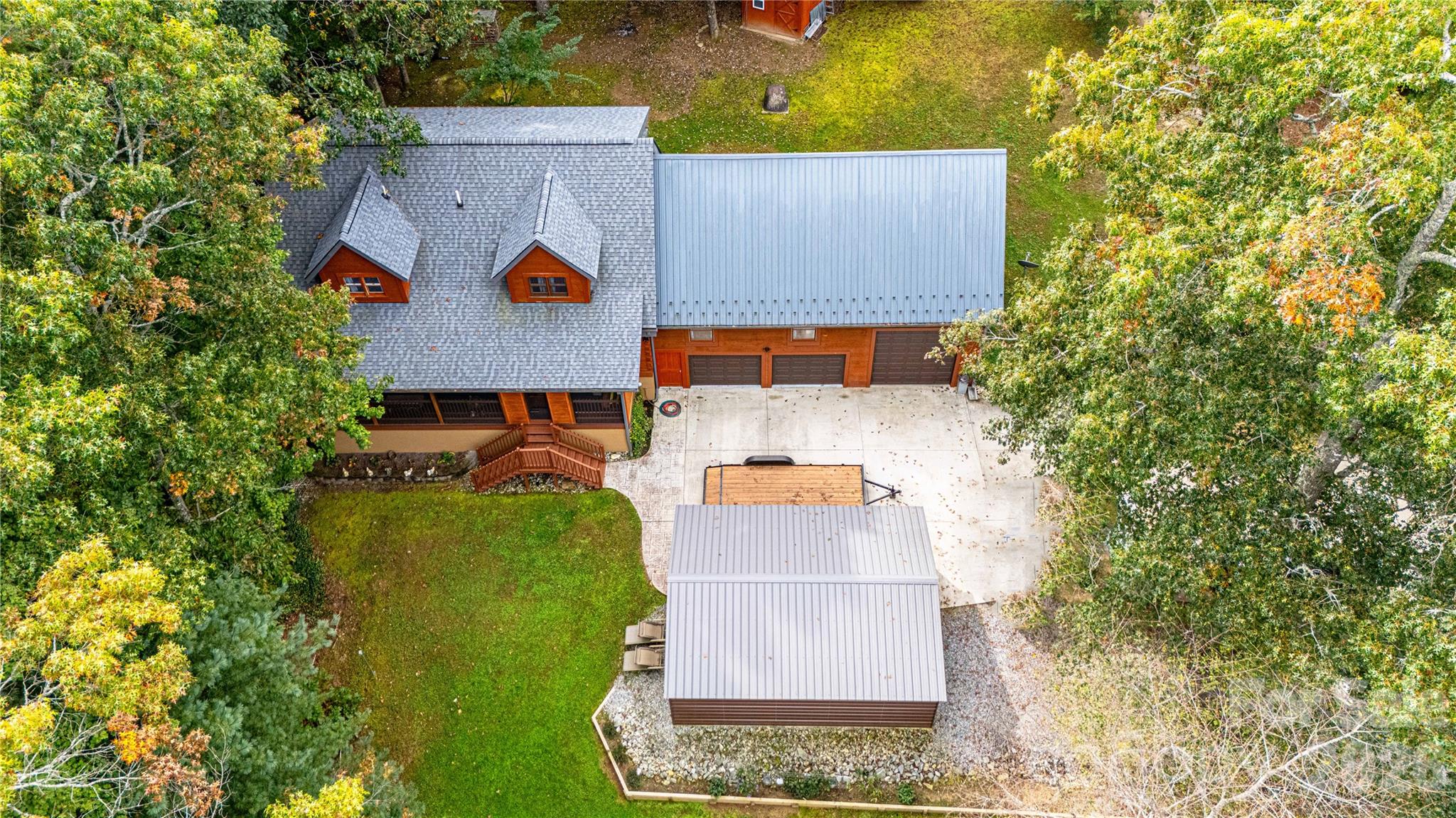 main property photo 35