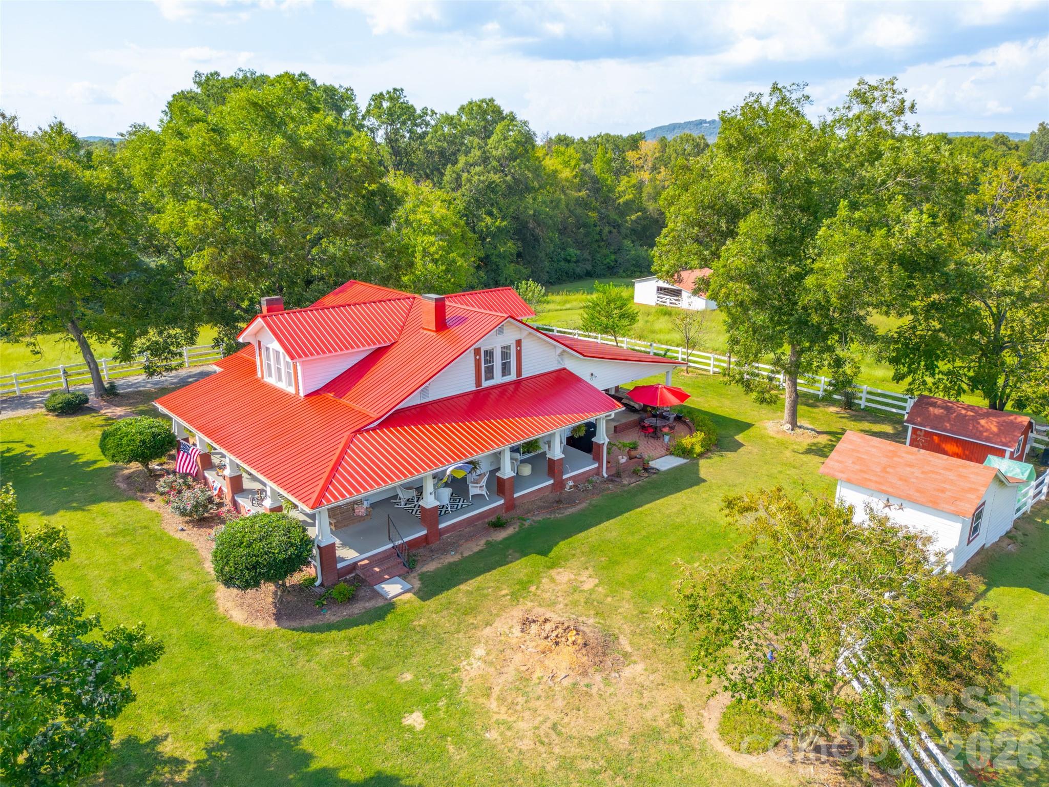 main property photo 39