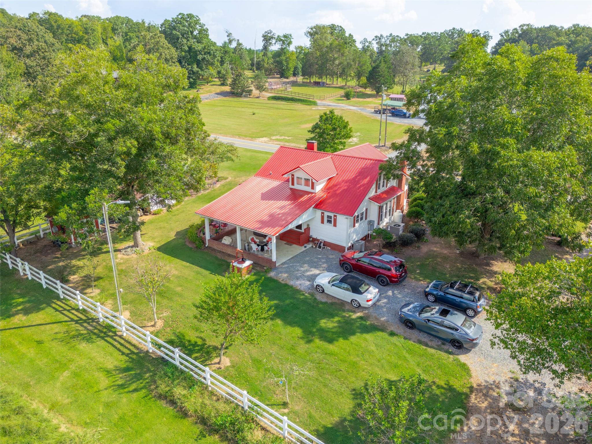 main property photo 46