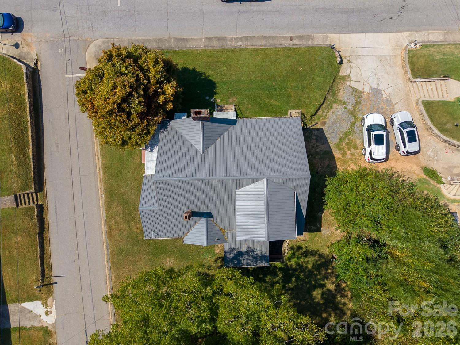 main property photo 39