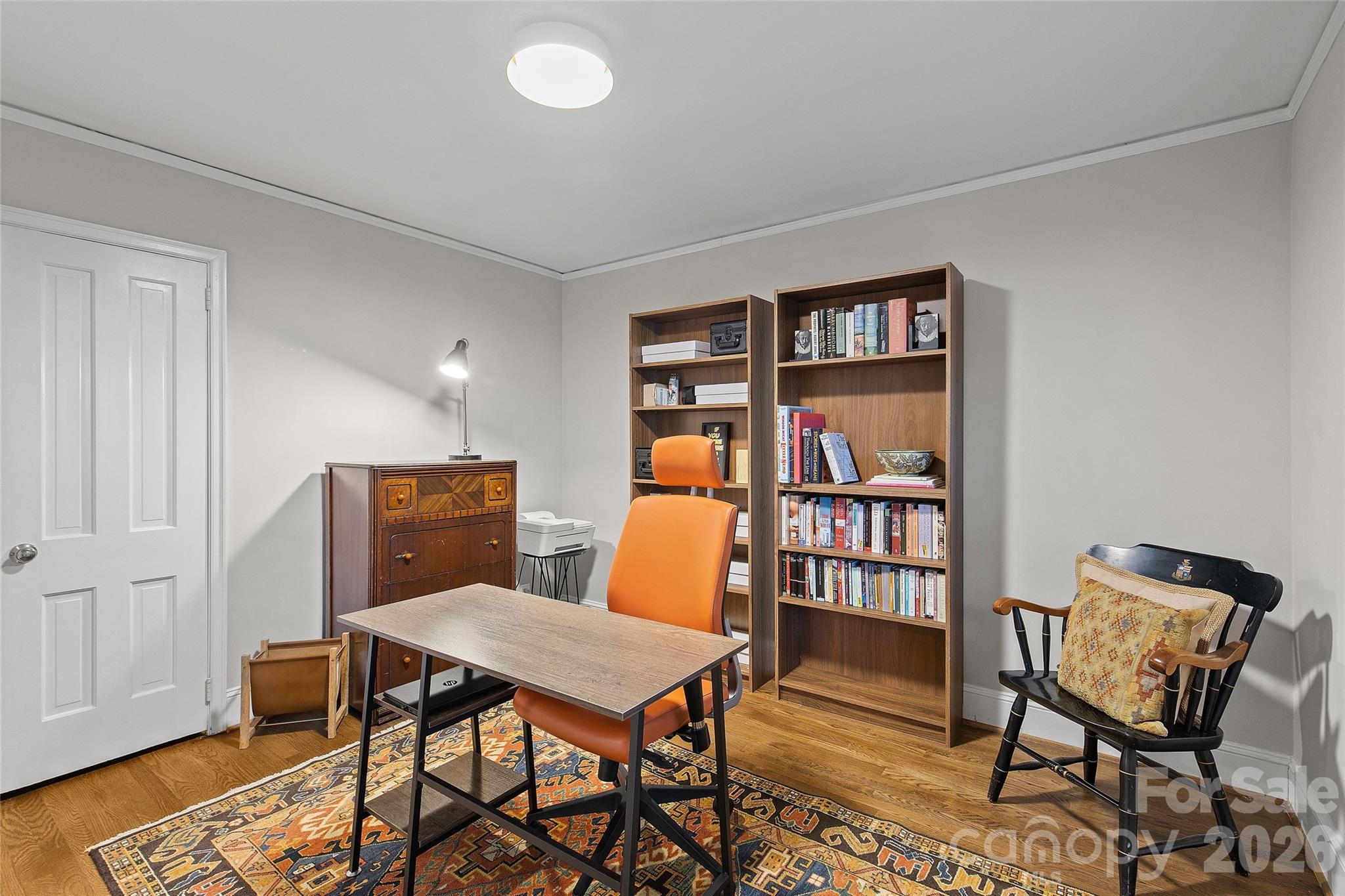 main property photo 28
