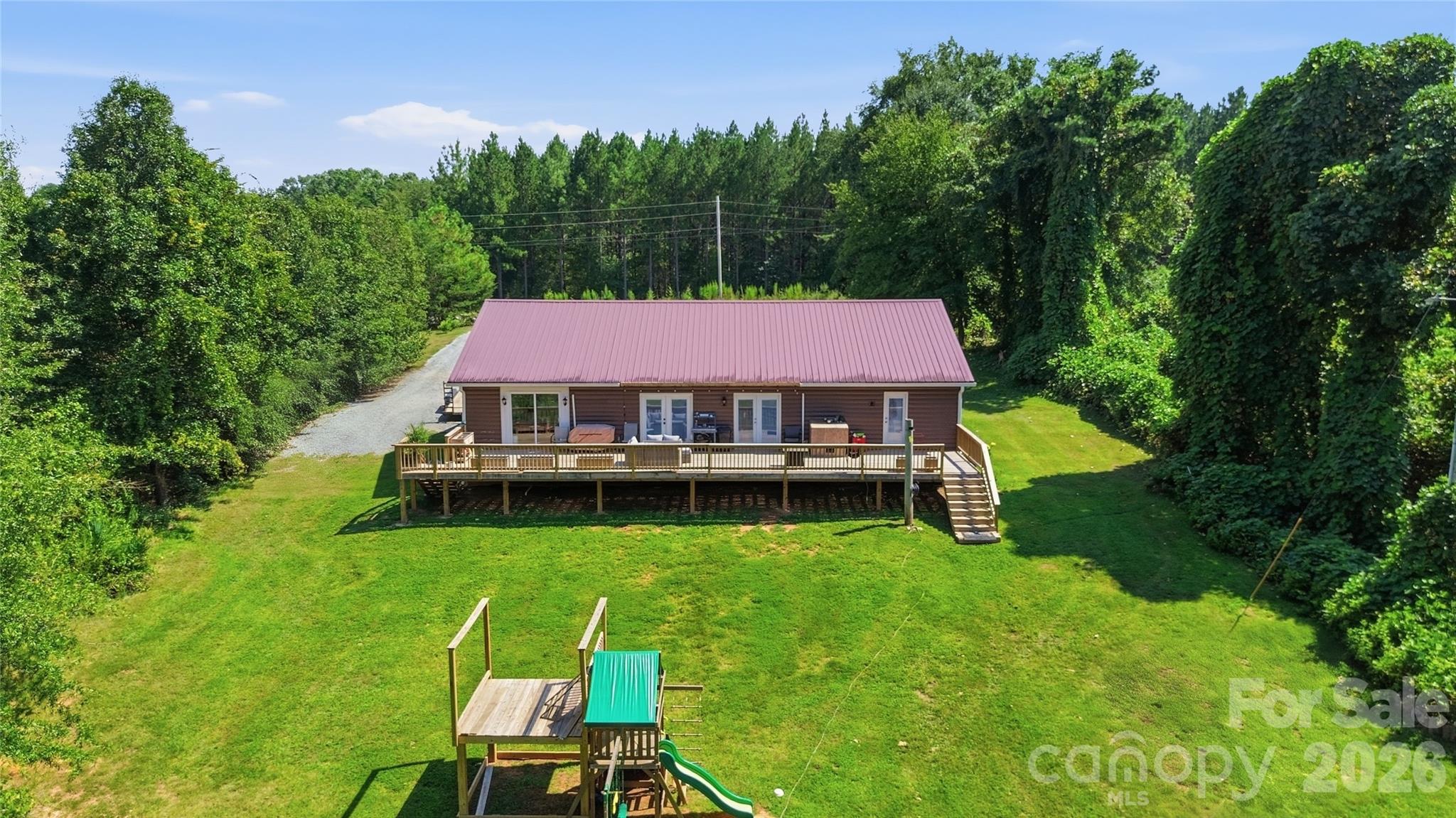main property photo 21