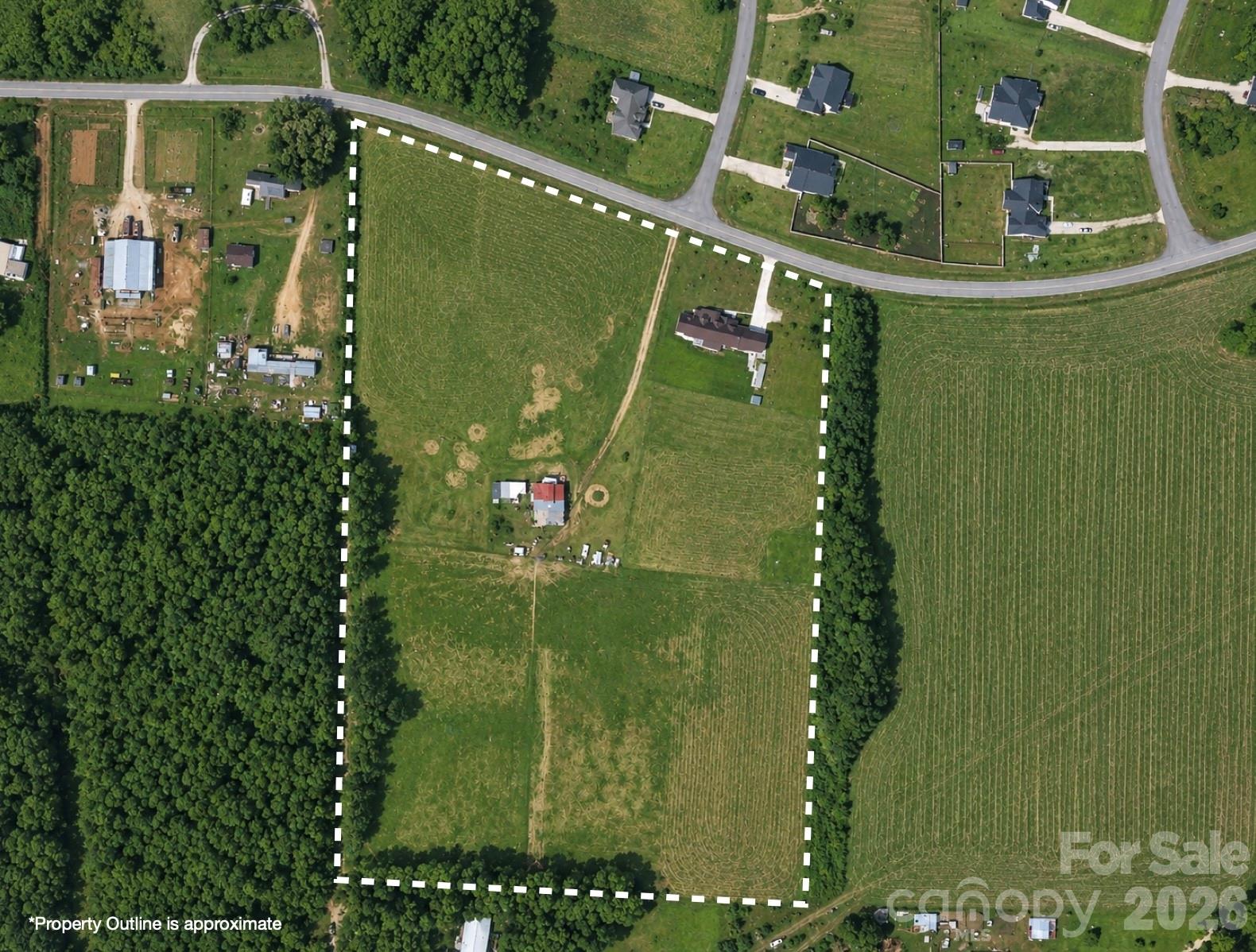 main property photo 4