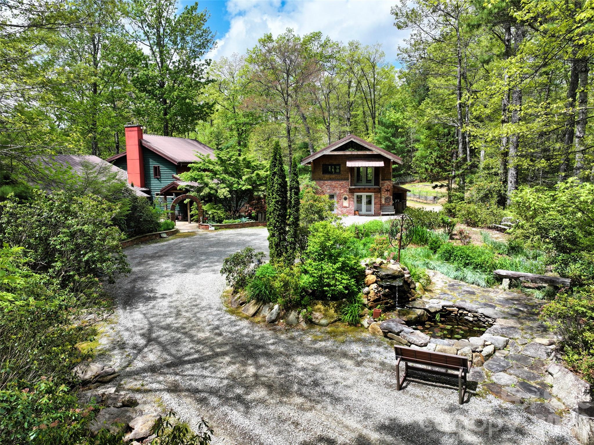 main property photo 2