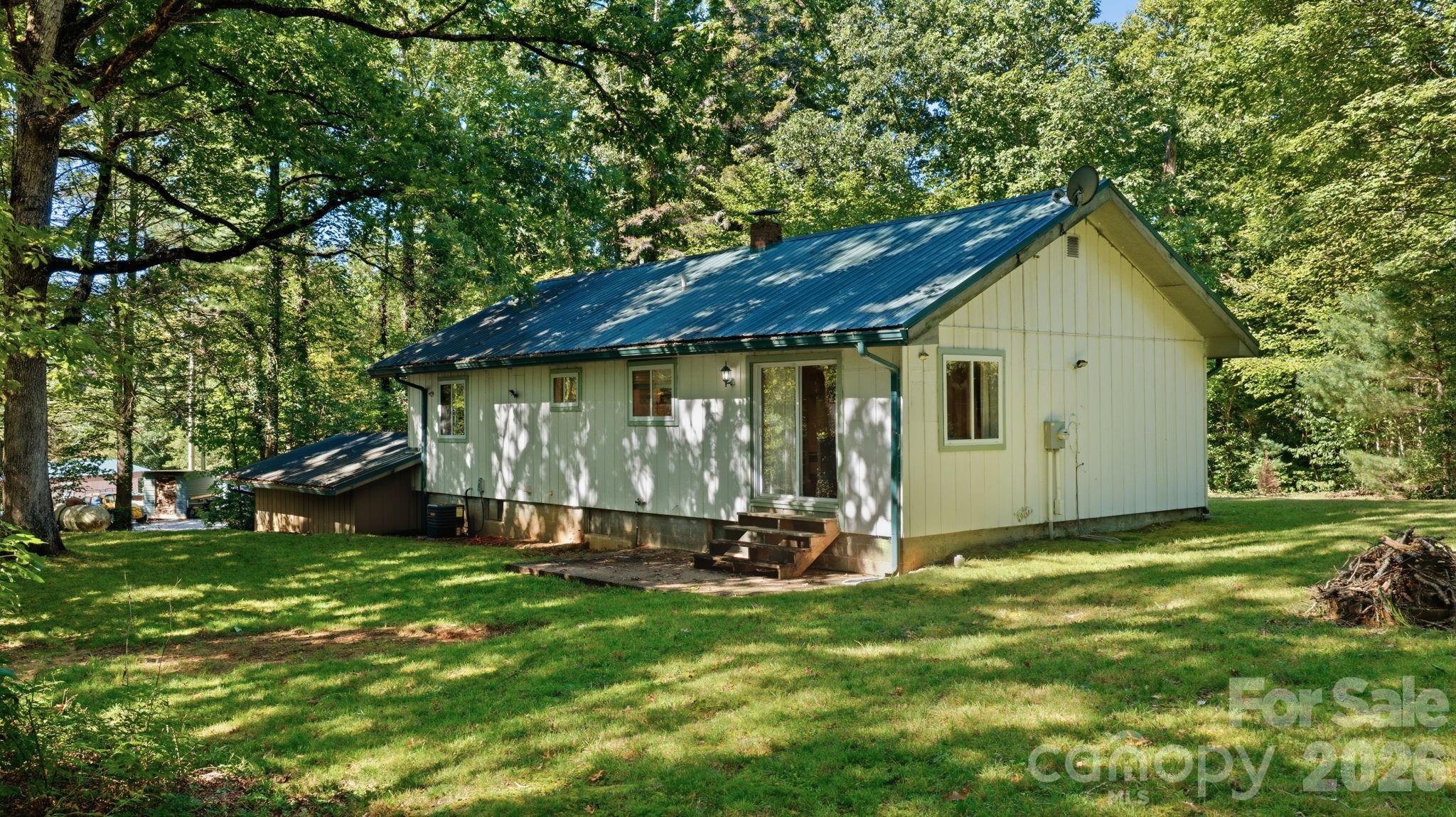 main property photo 36