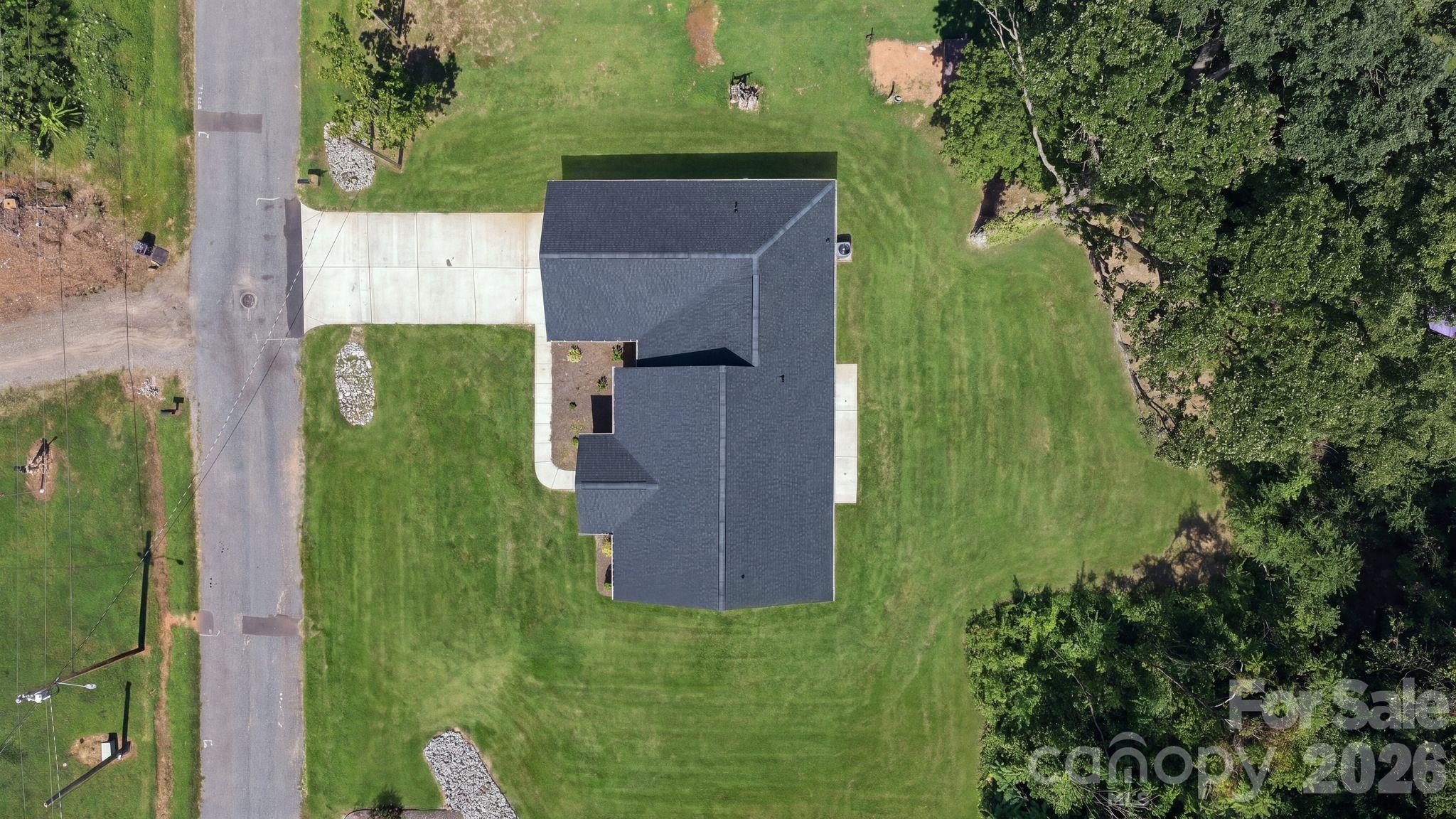main property photo 37
