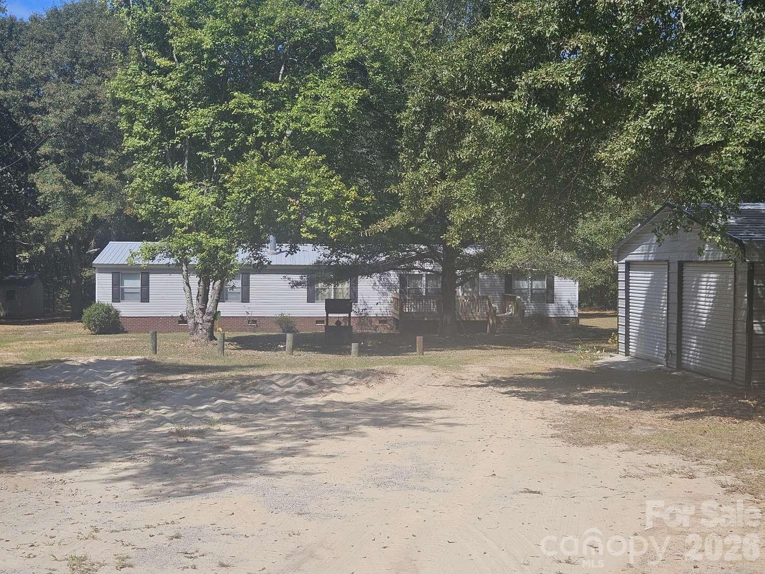 main property photo 0