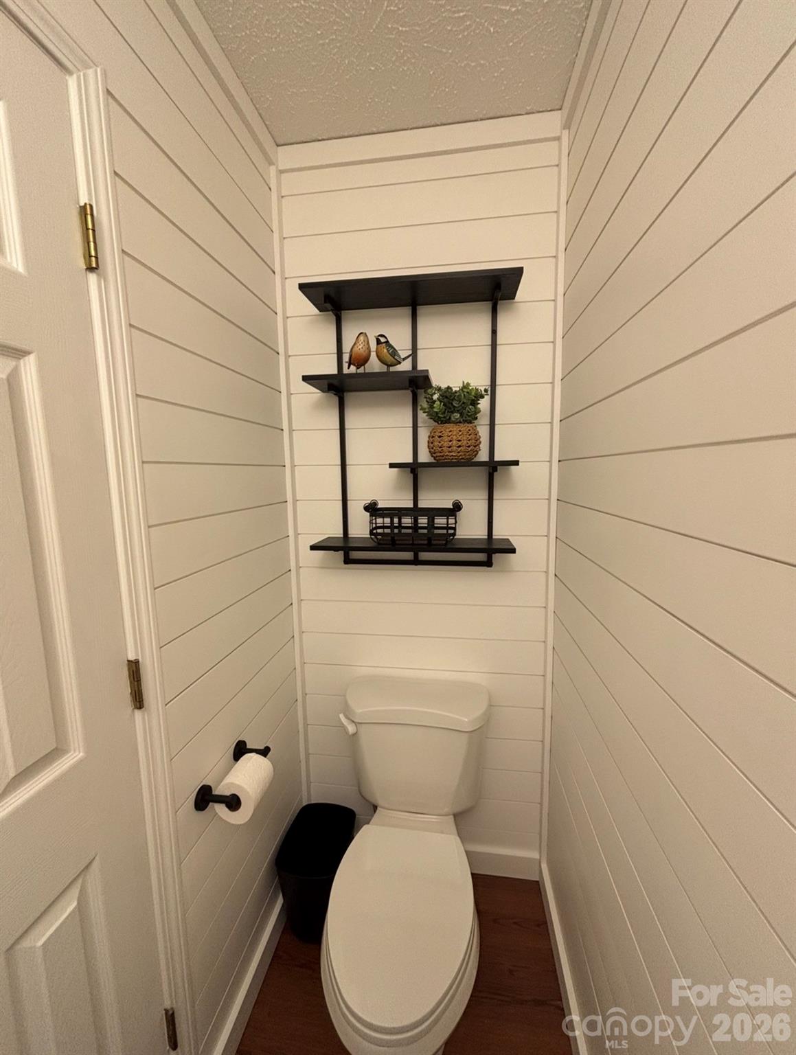 main property photo 20