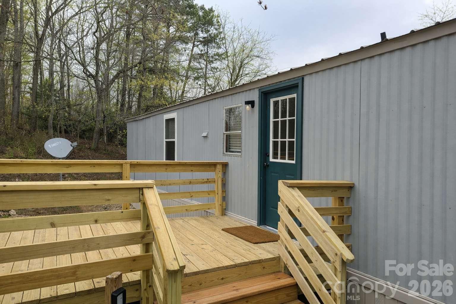 main property photo 10