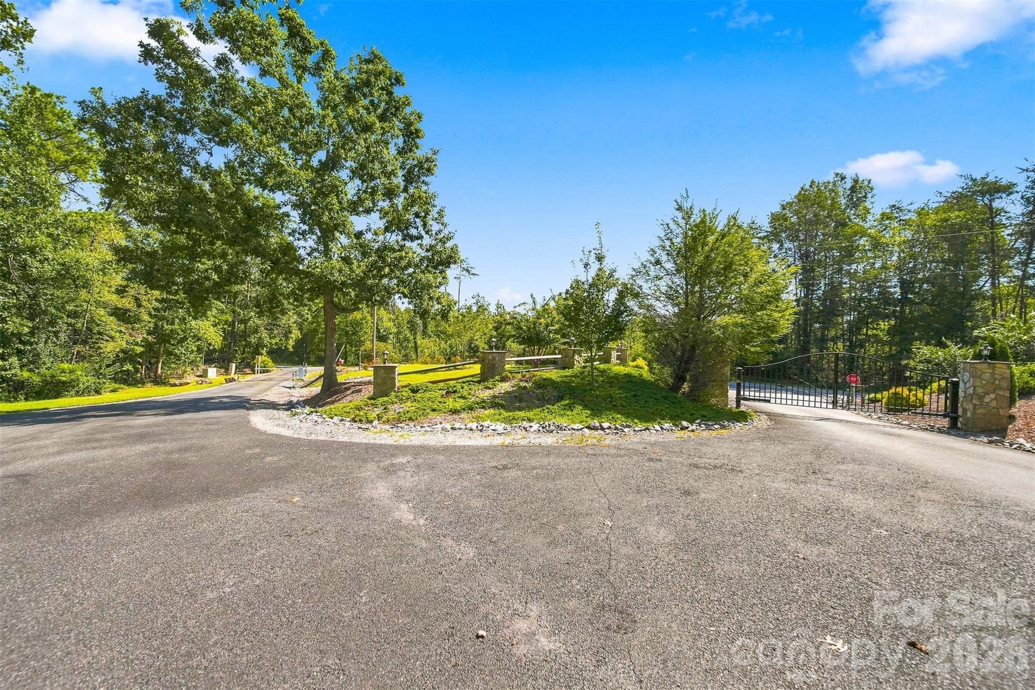 main property photo 43