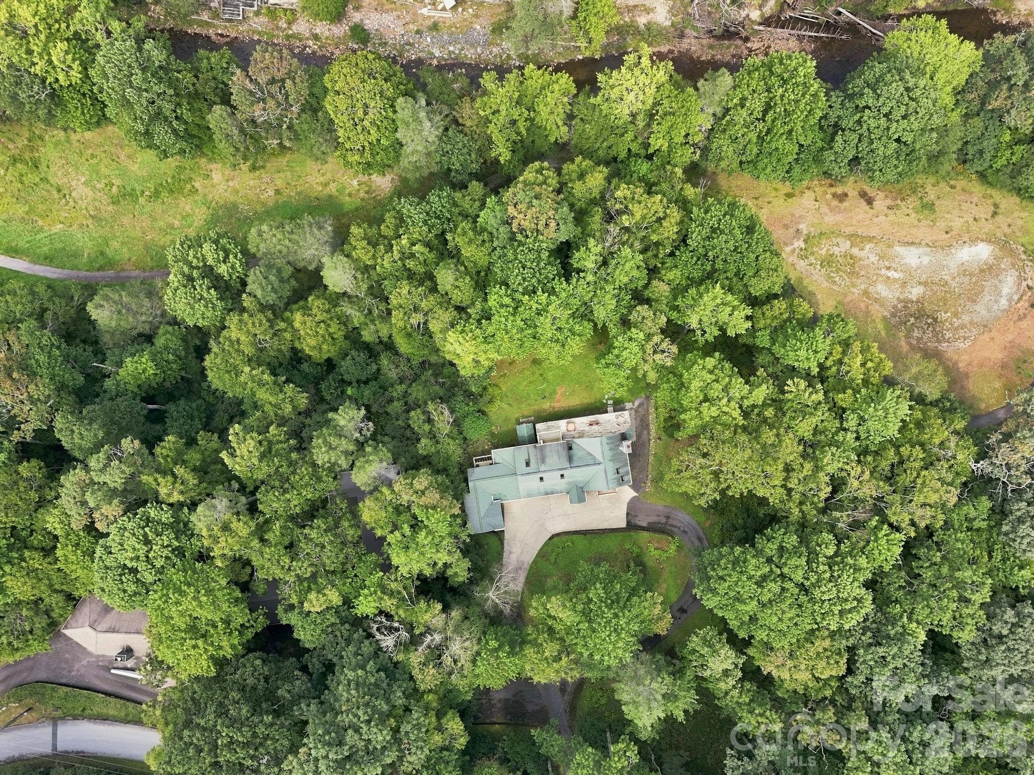 main property photo 41