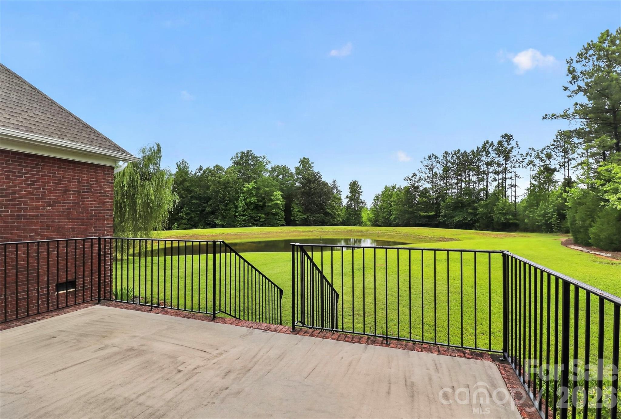 main property photo 34