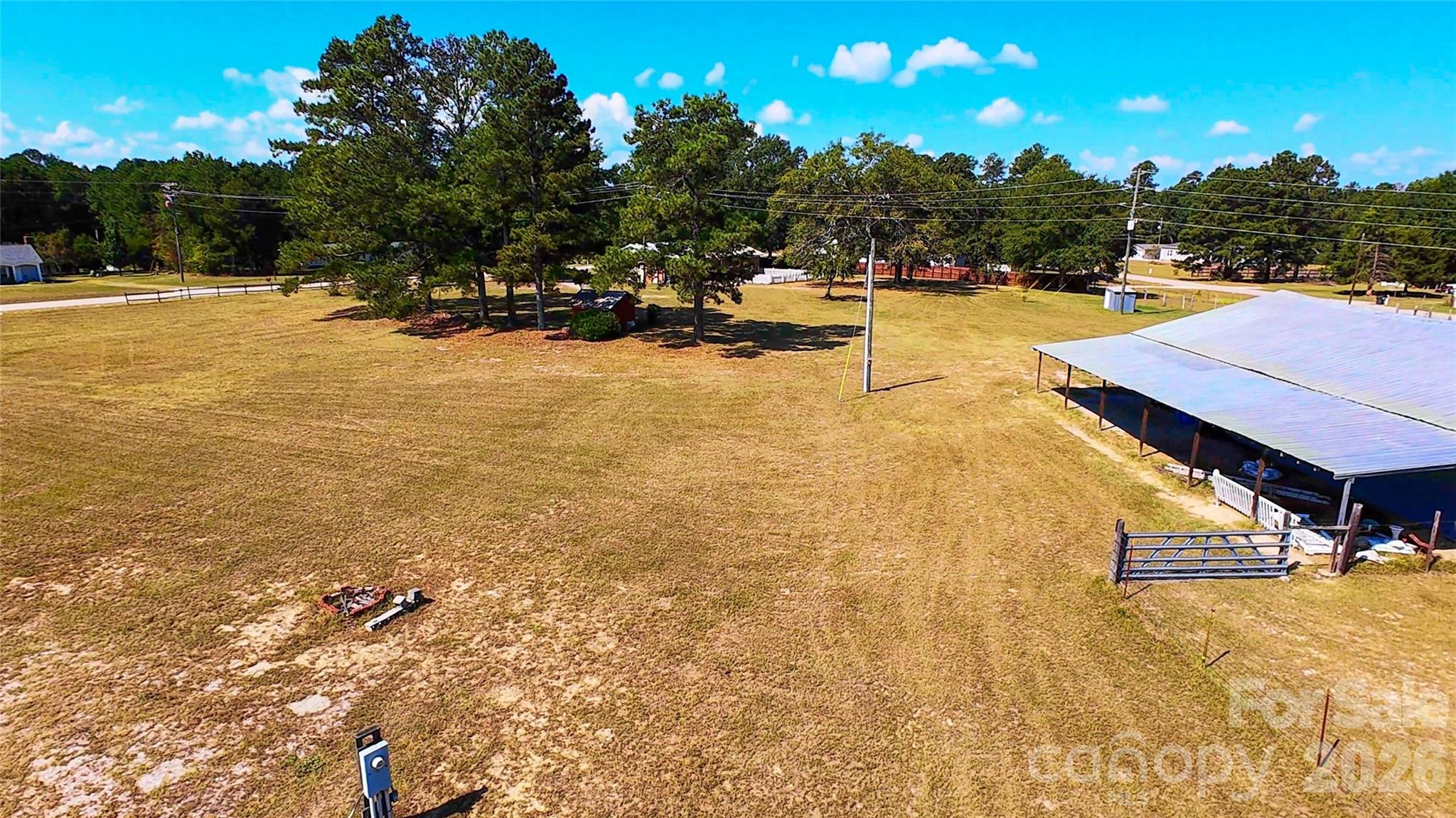 main property photo 12