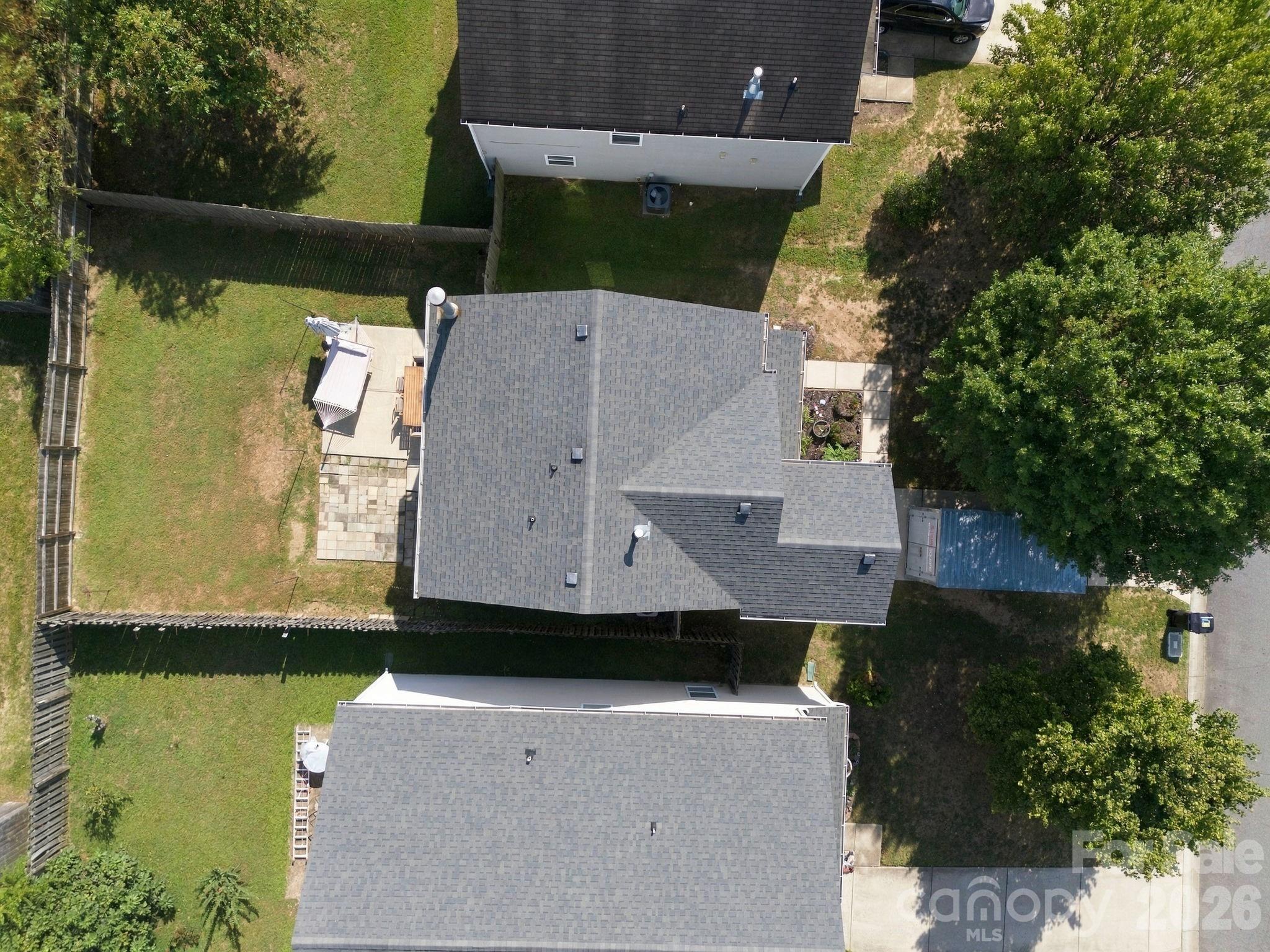 main property photo 46