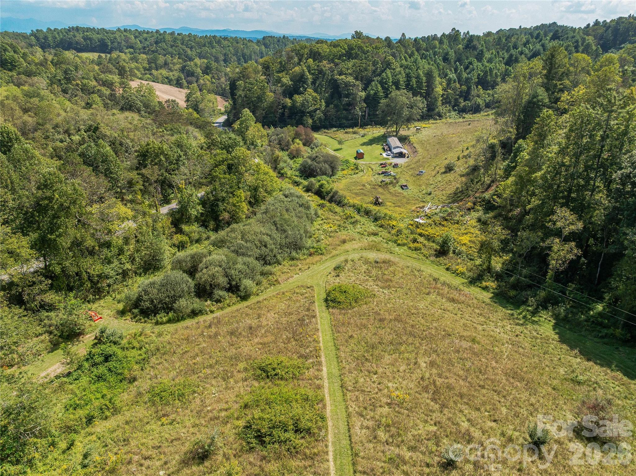 main property photo 24