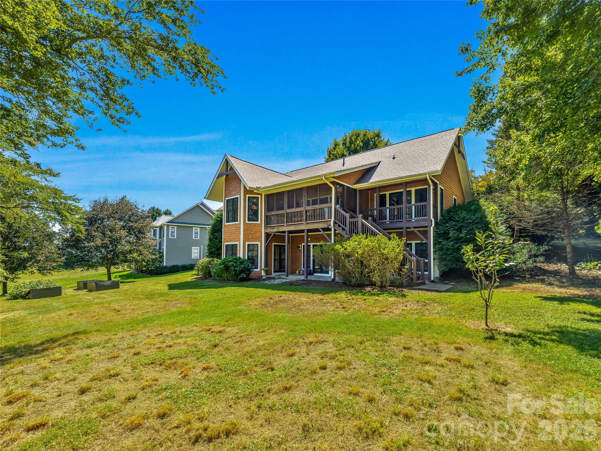 main property photo 47