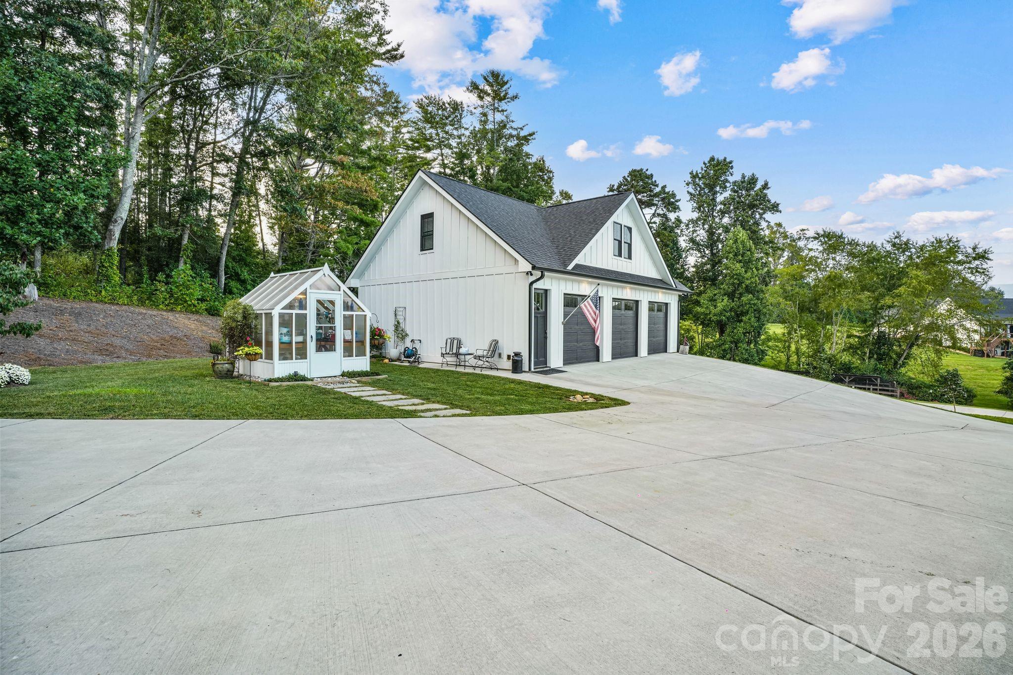 main property photo 42