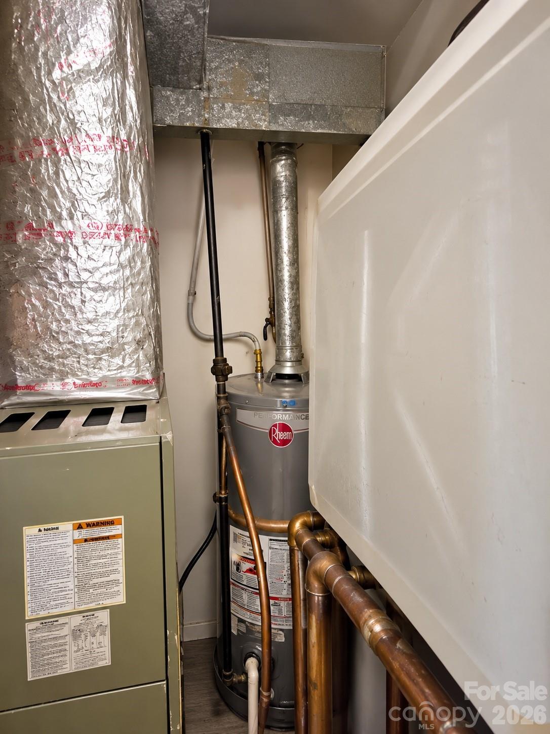 main property photo 11