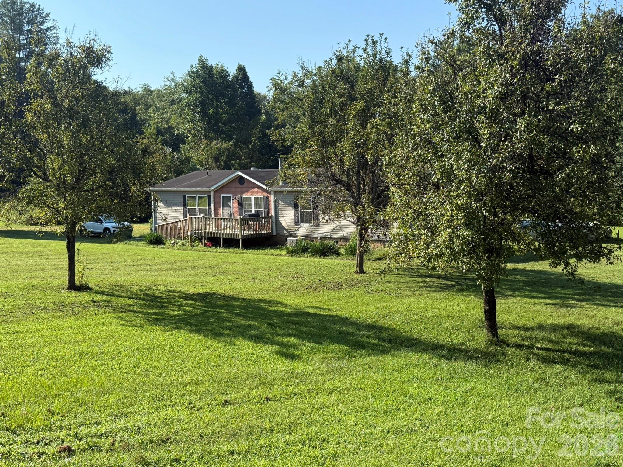 main property photo 3