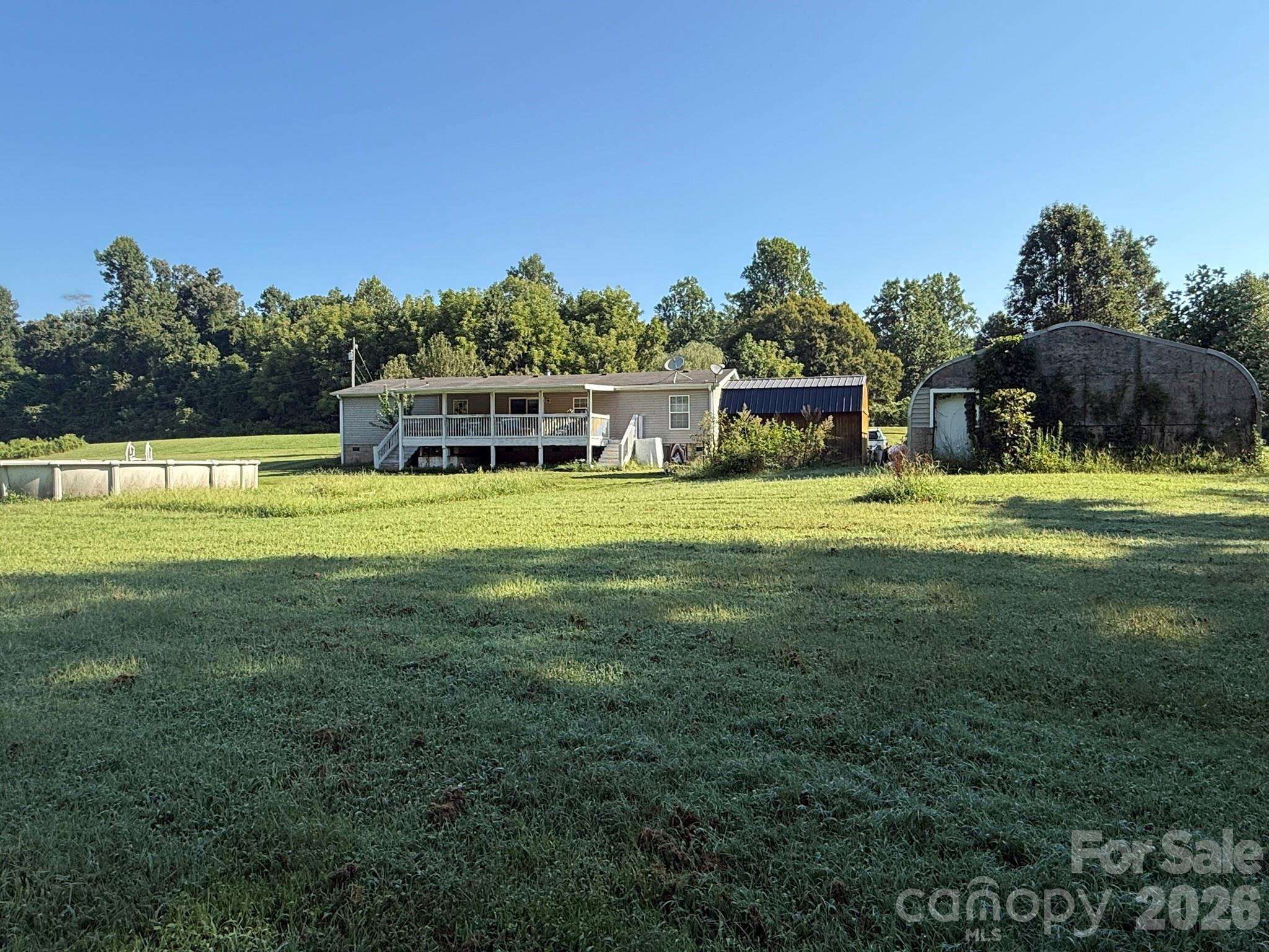 main property photo 35