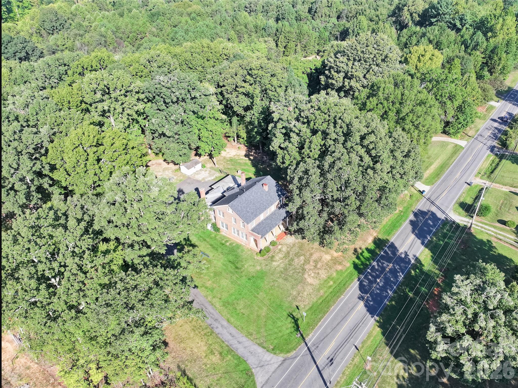main property photo 44