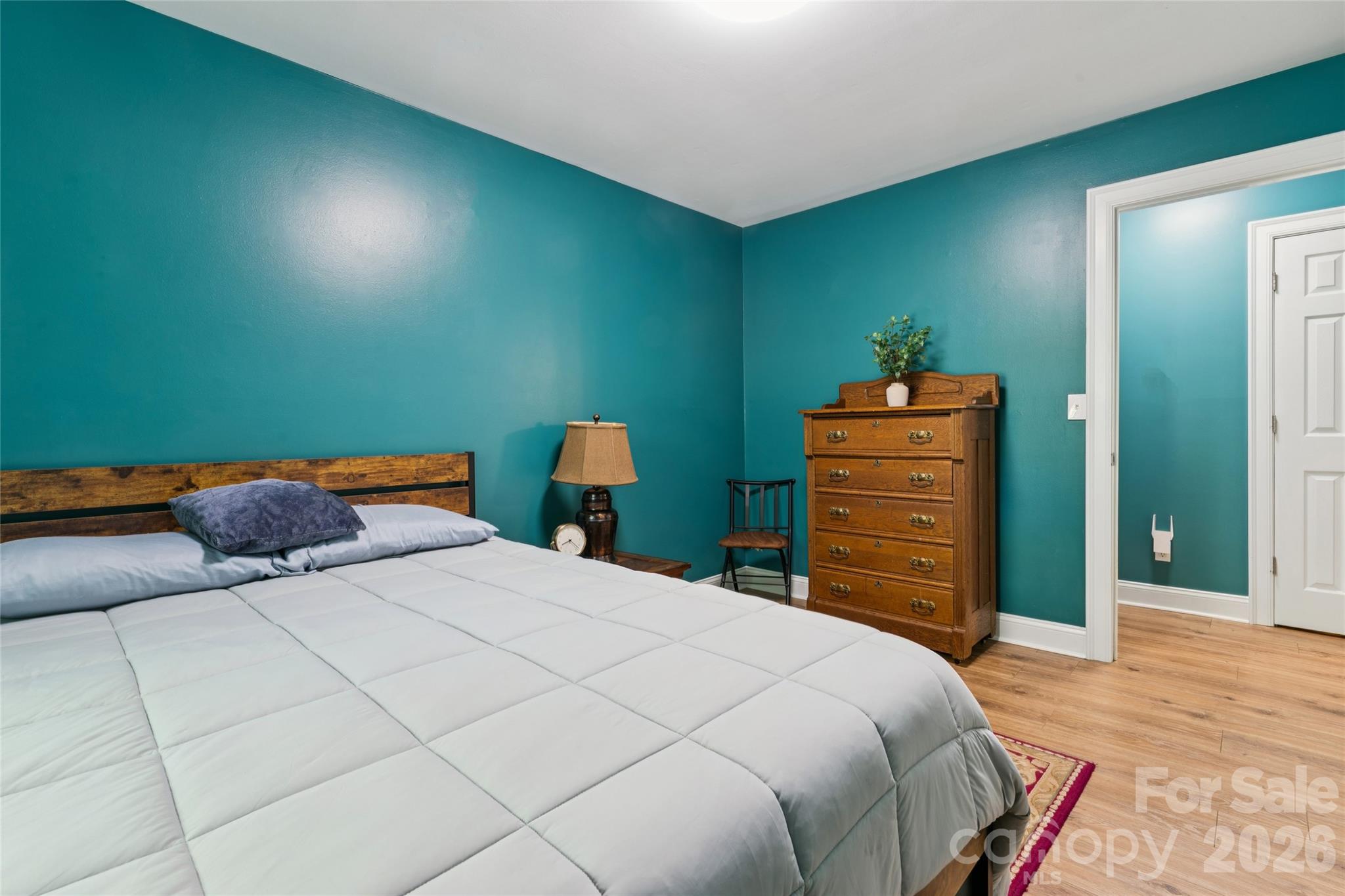 main property photo 25