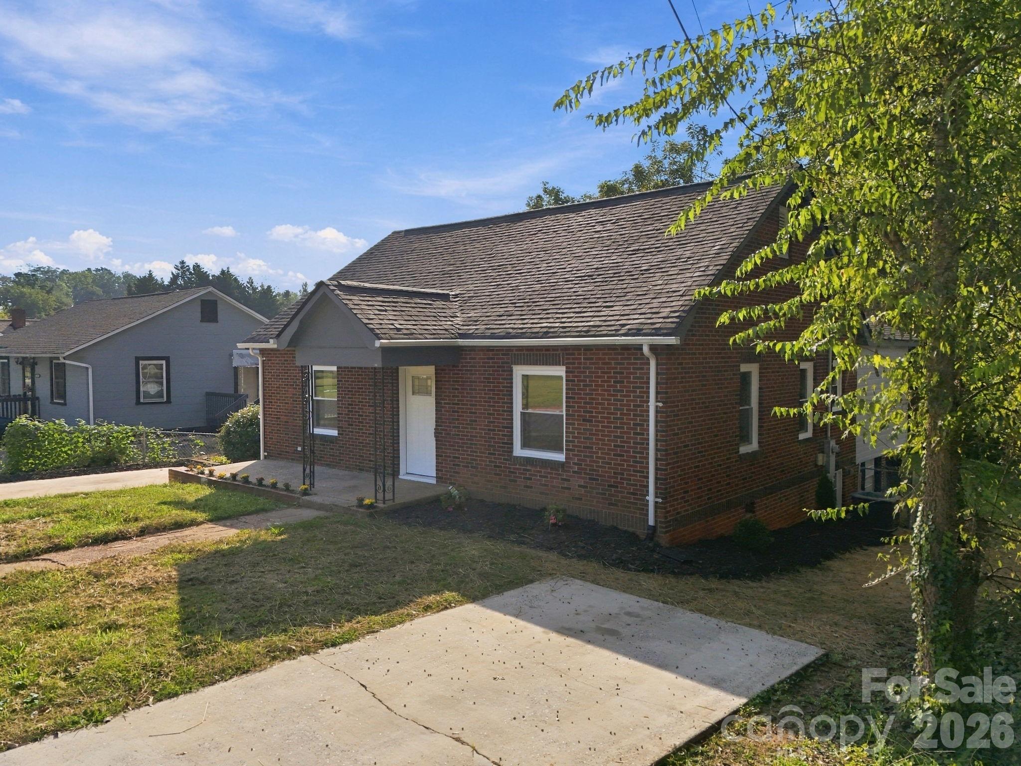 main property photo 24