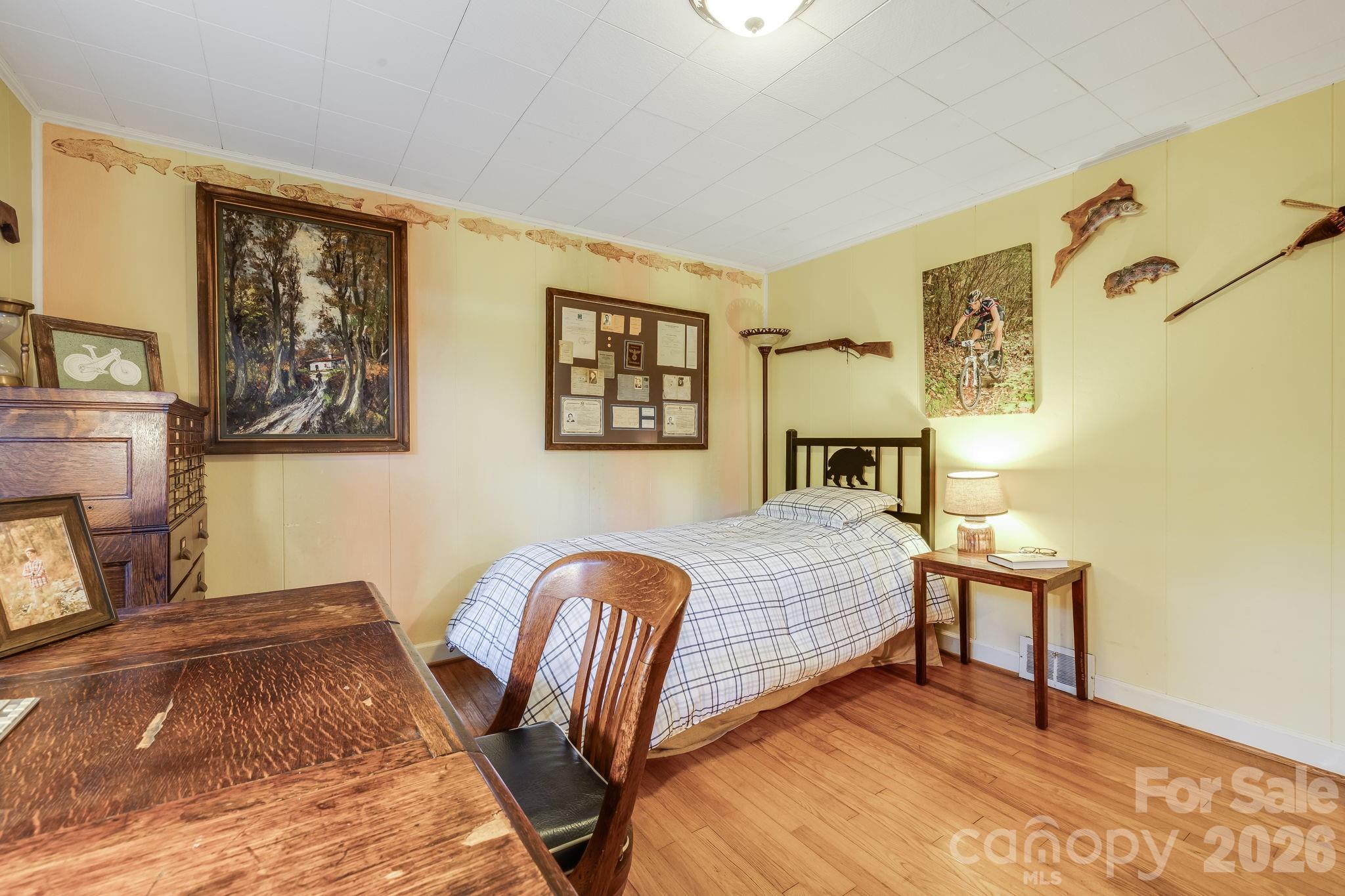 main property photo 26