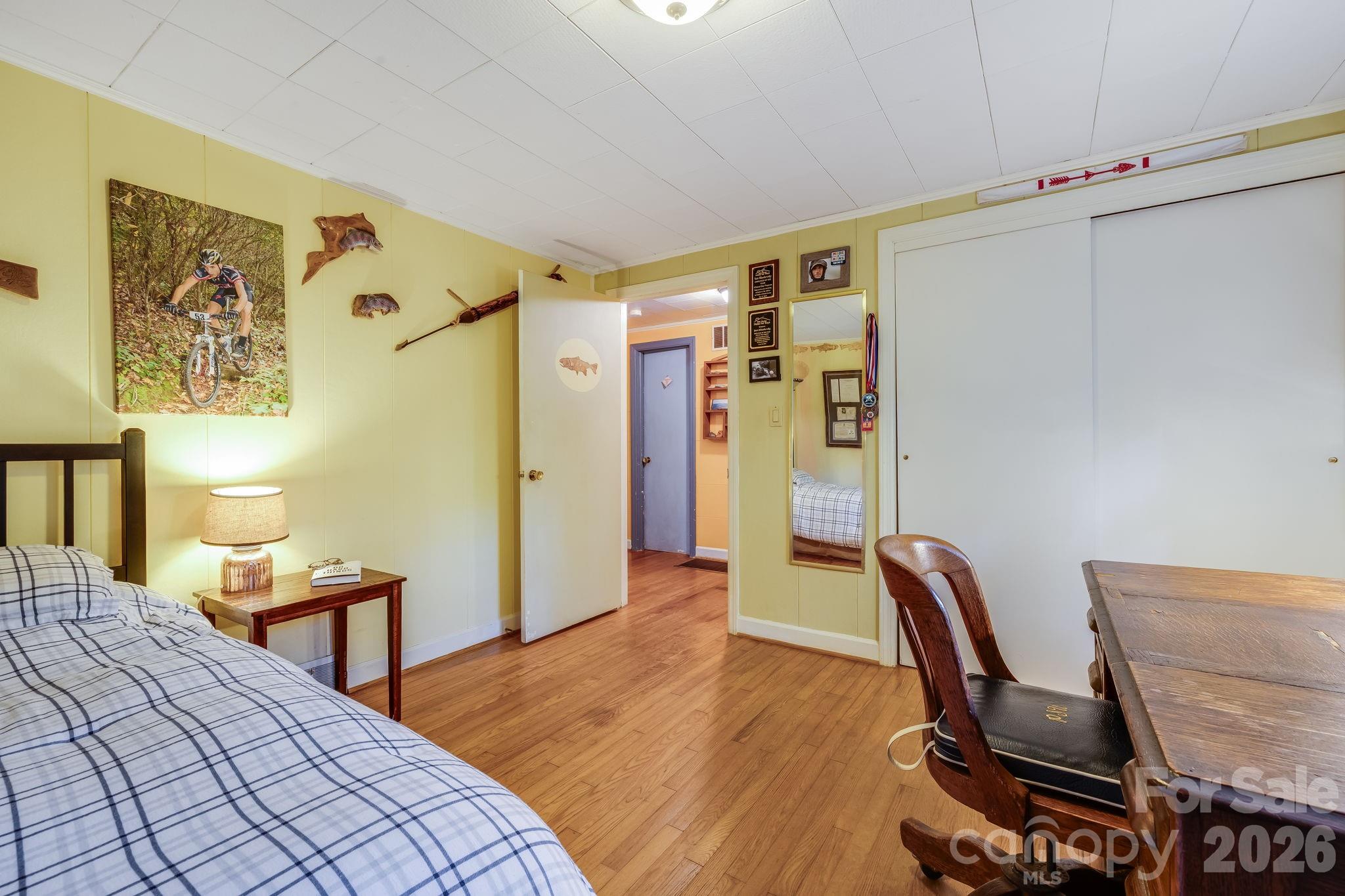 main property photo 27