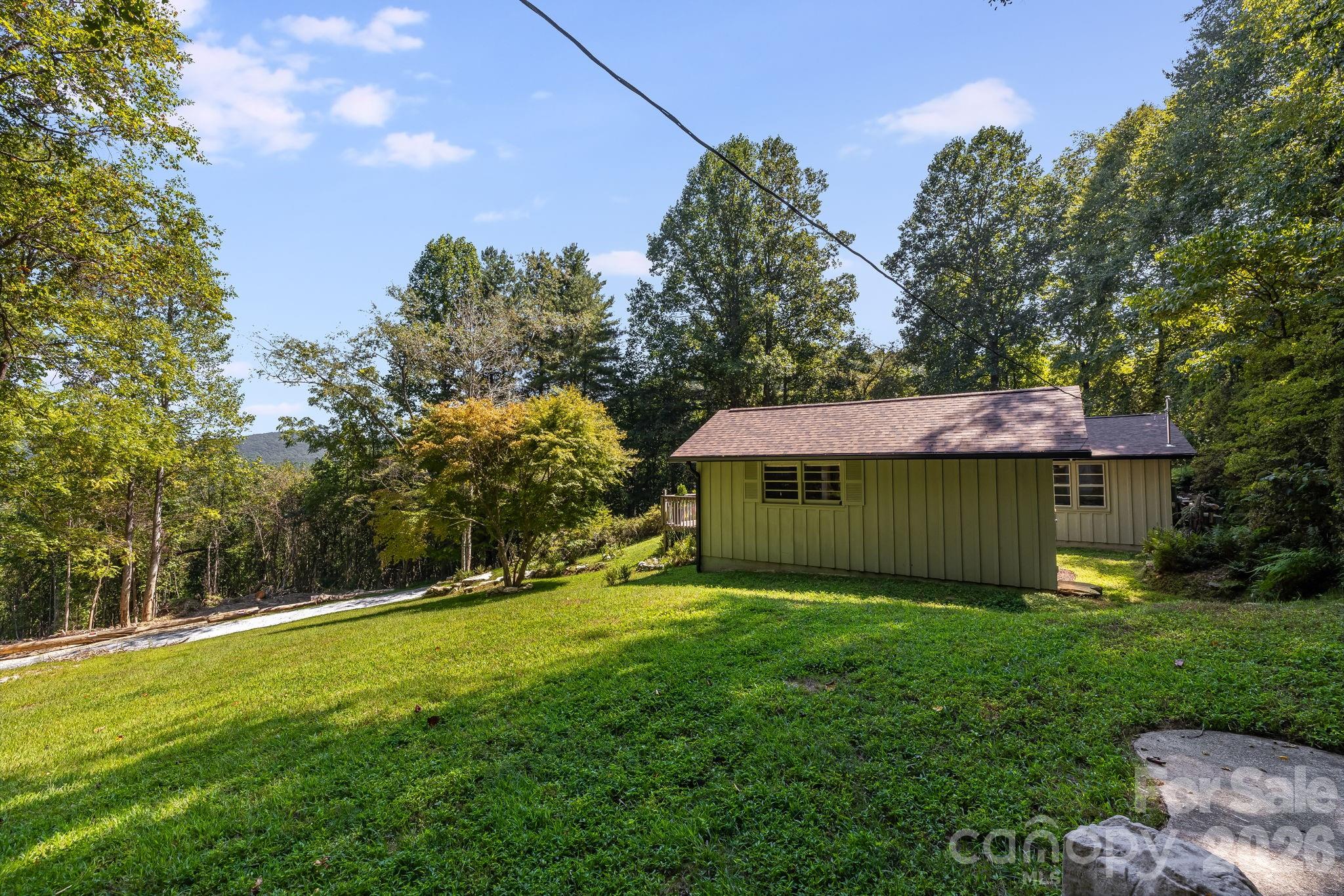 main property photo 35