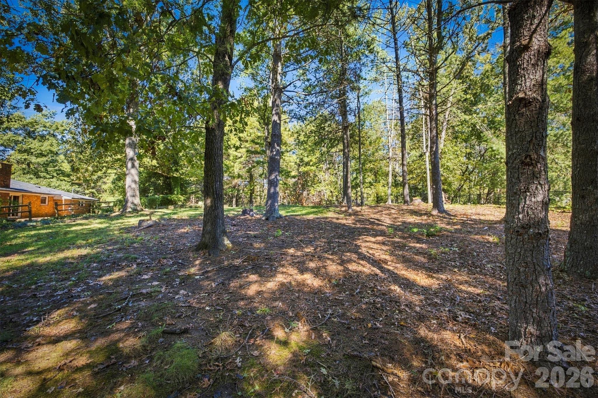 main property photo 40