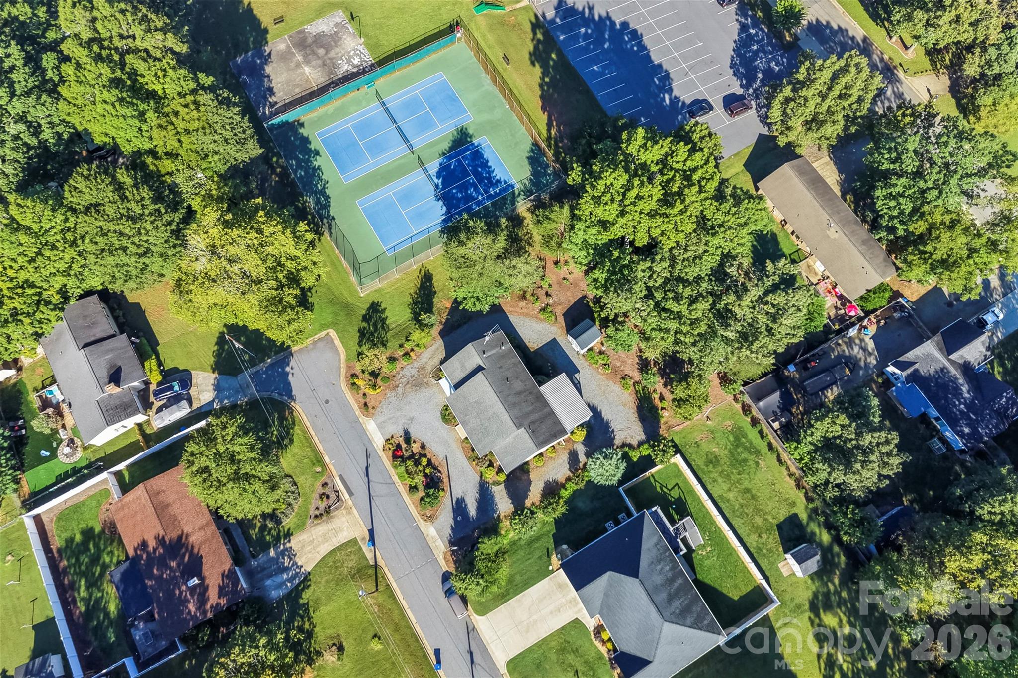 main property photo 32