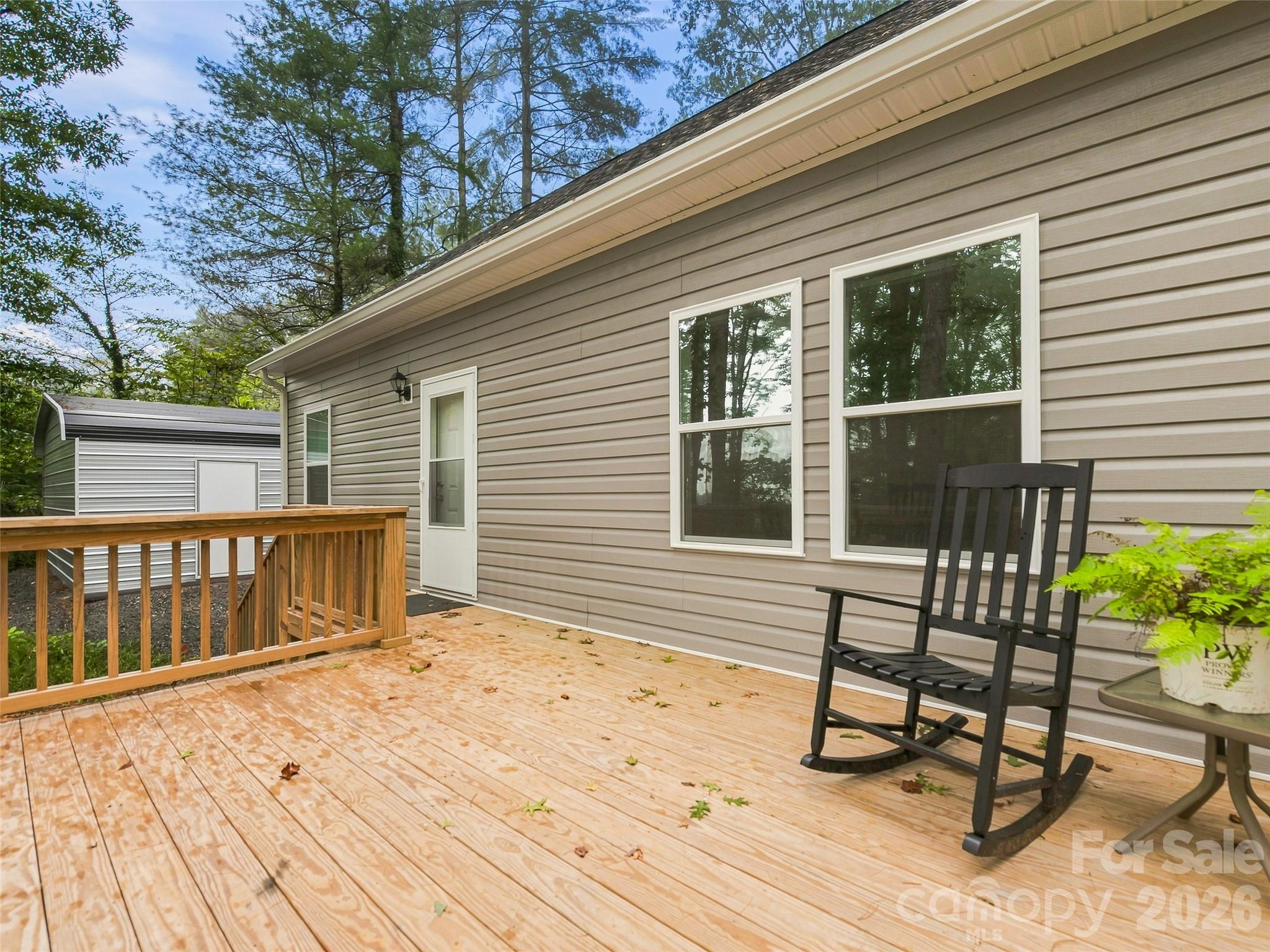 main property photo 36
