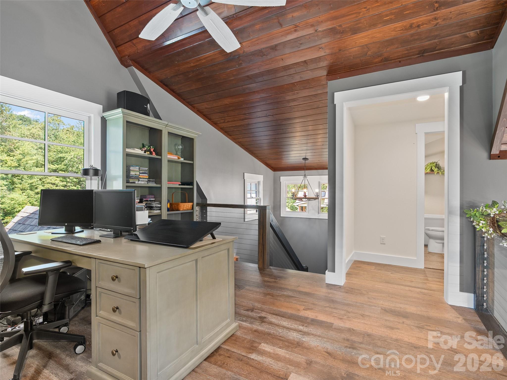 main property photo 24