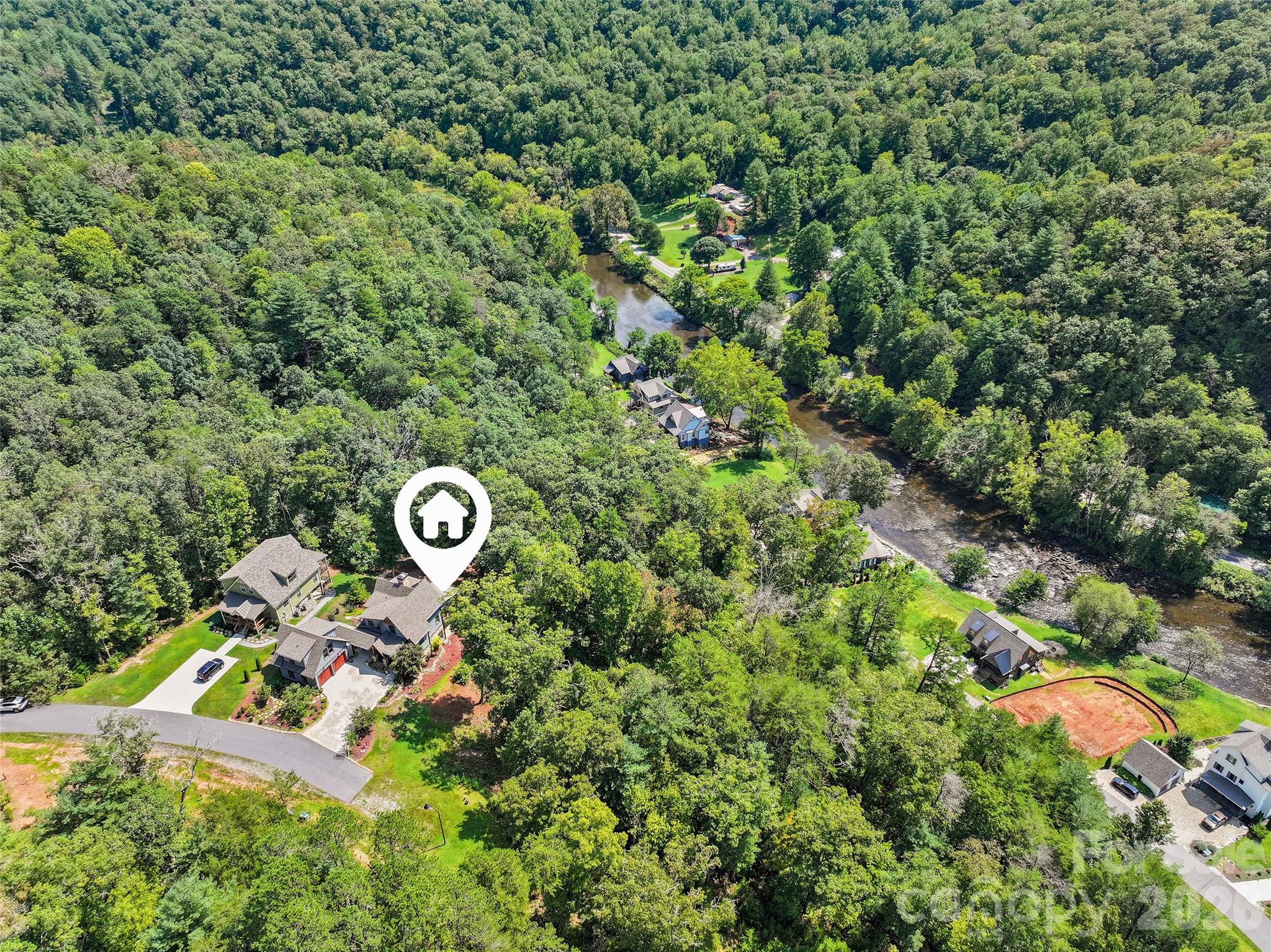 main property photo 46