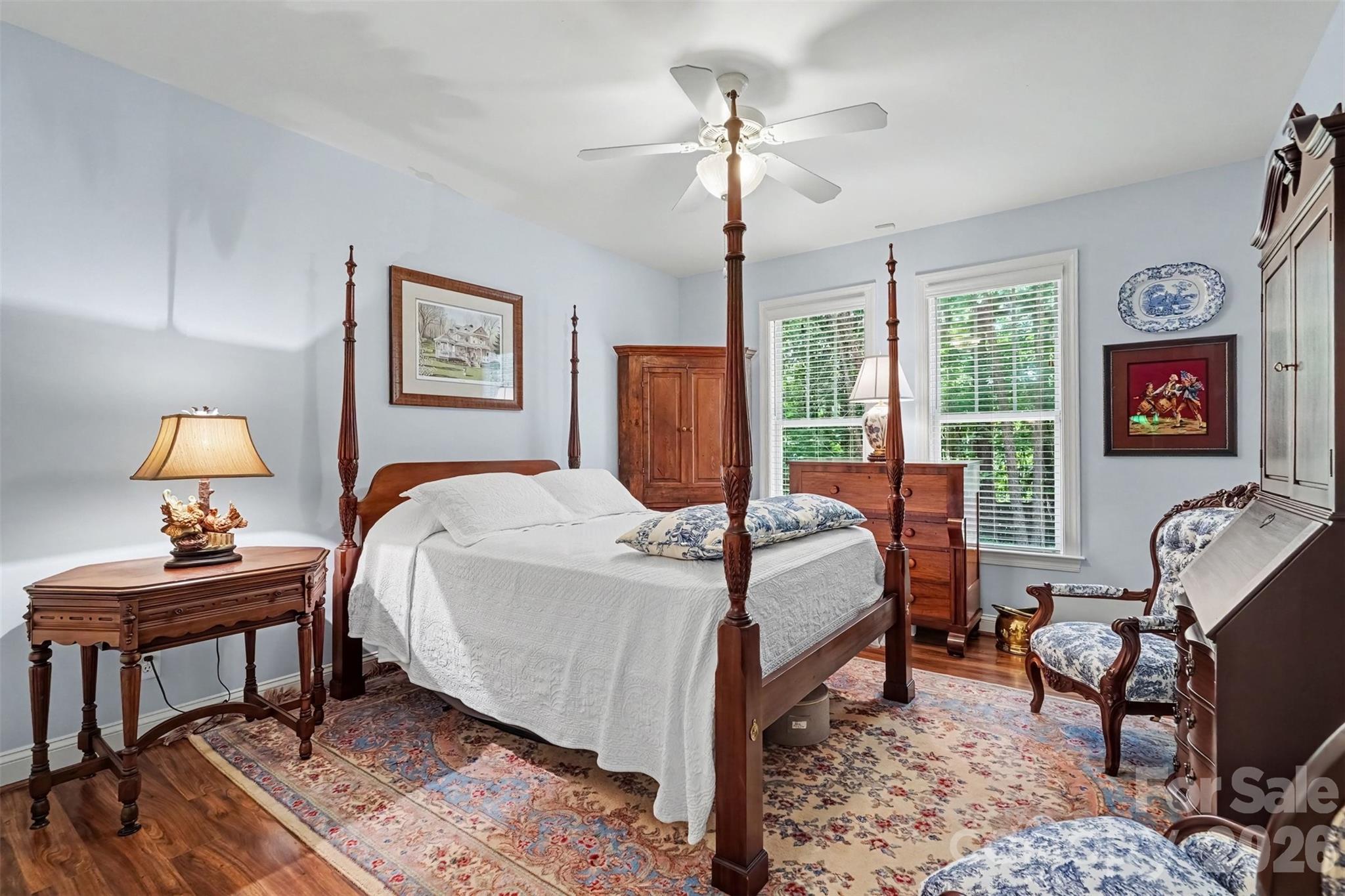 main property photo 11