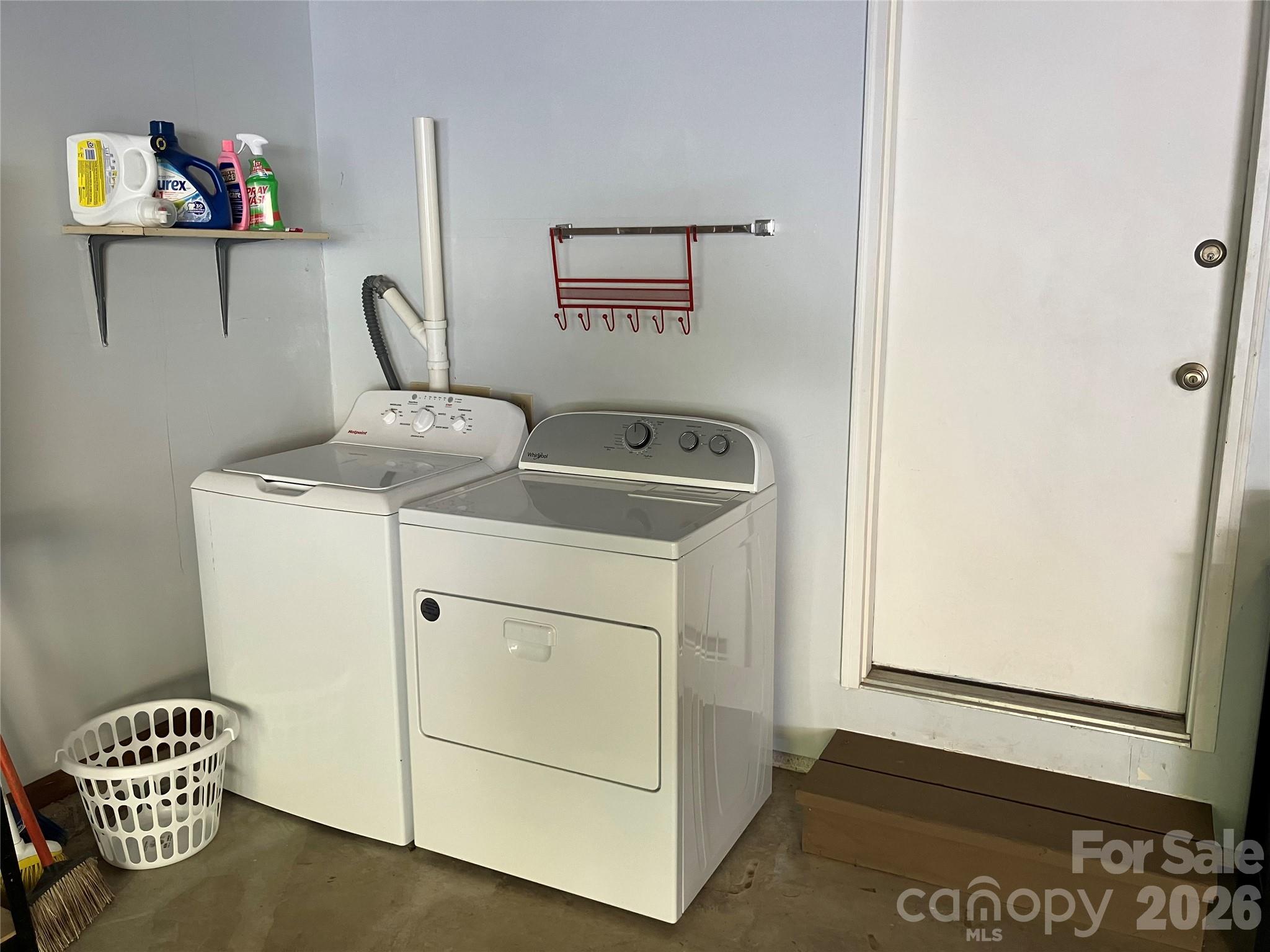 main property photo 20