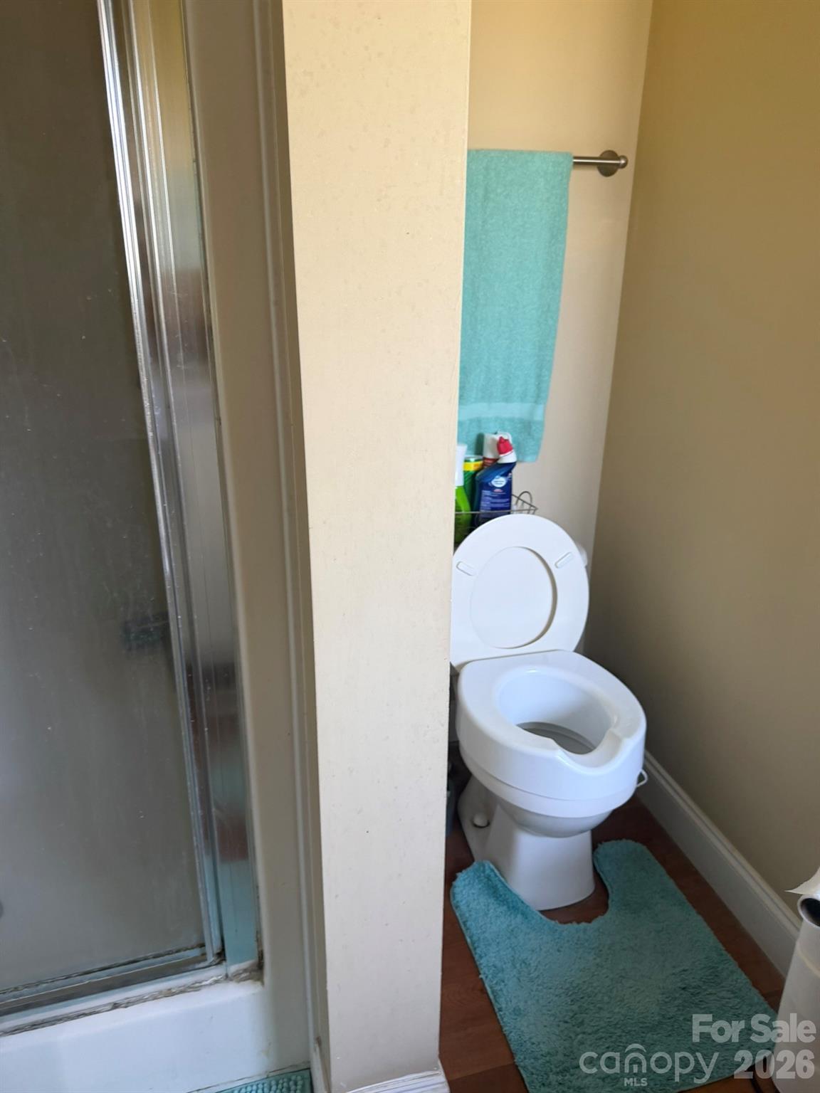main property photo 15