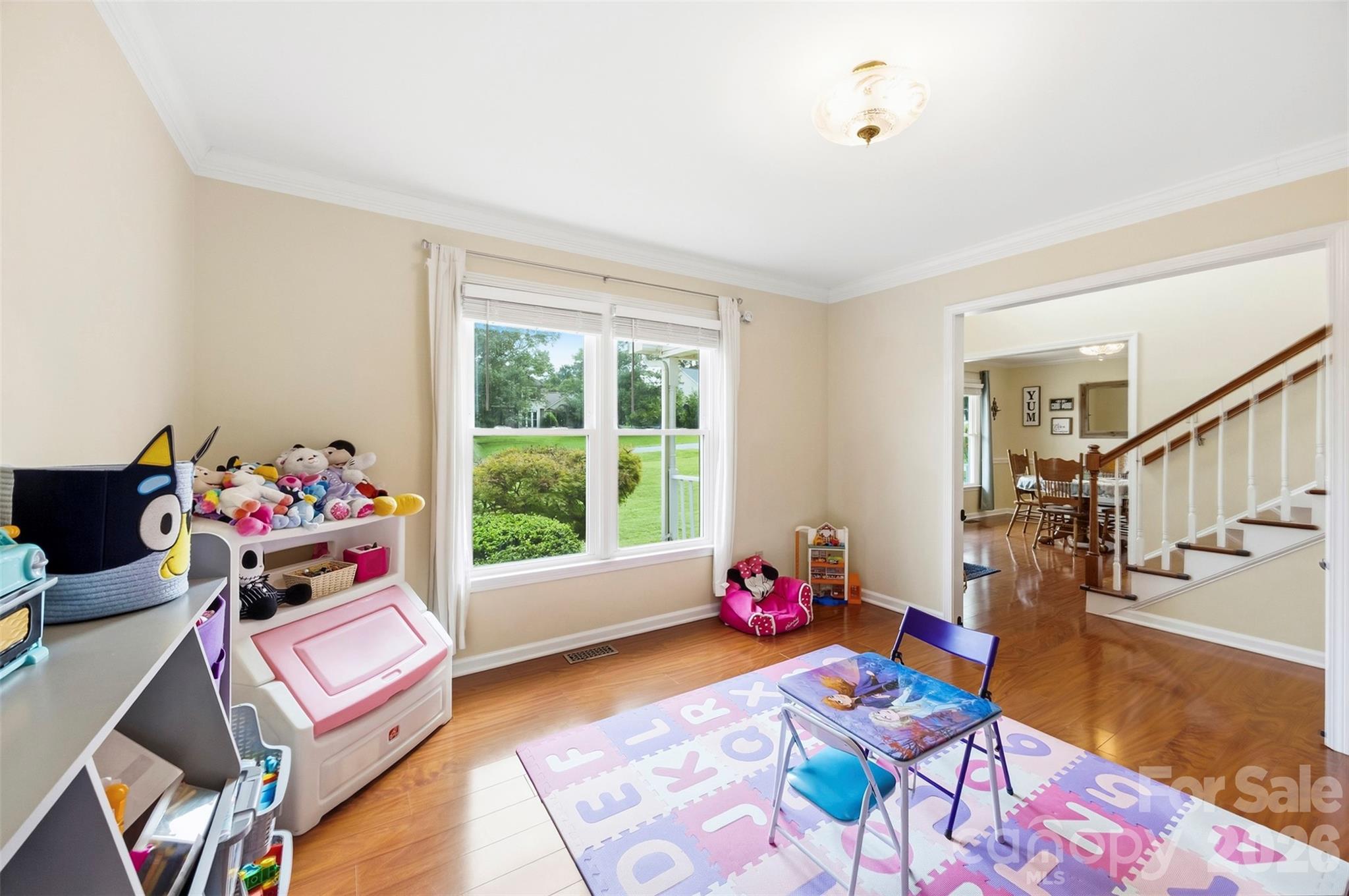 main property photo 17