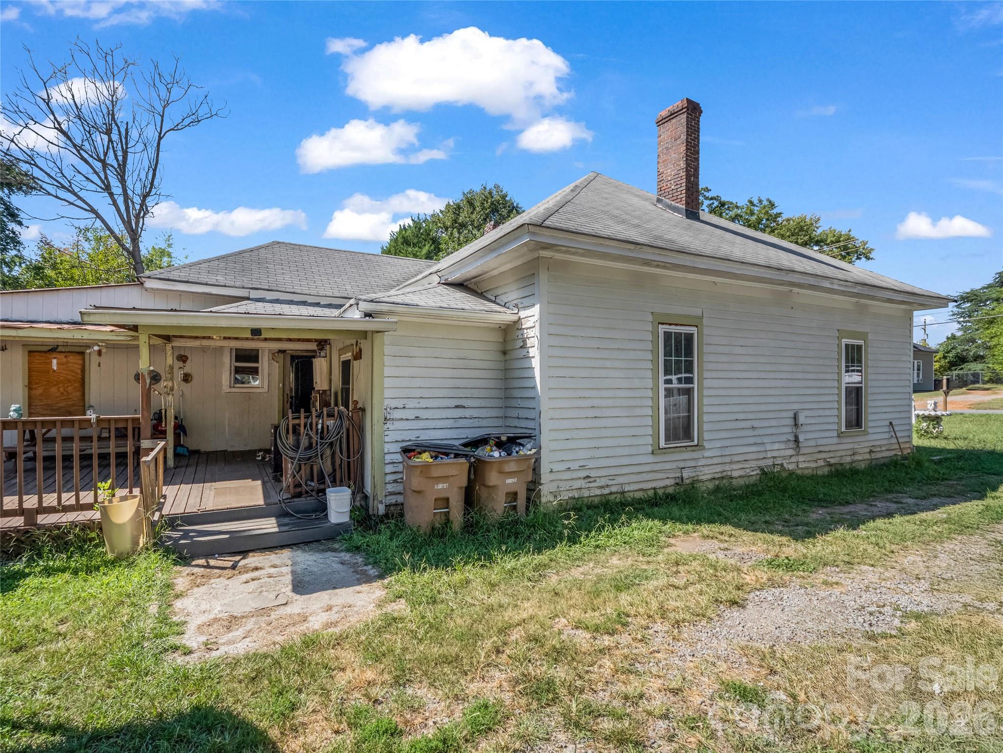 main property photo 7